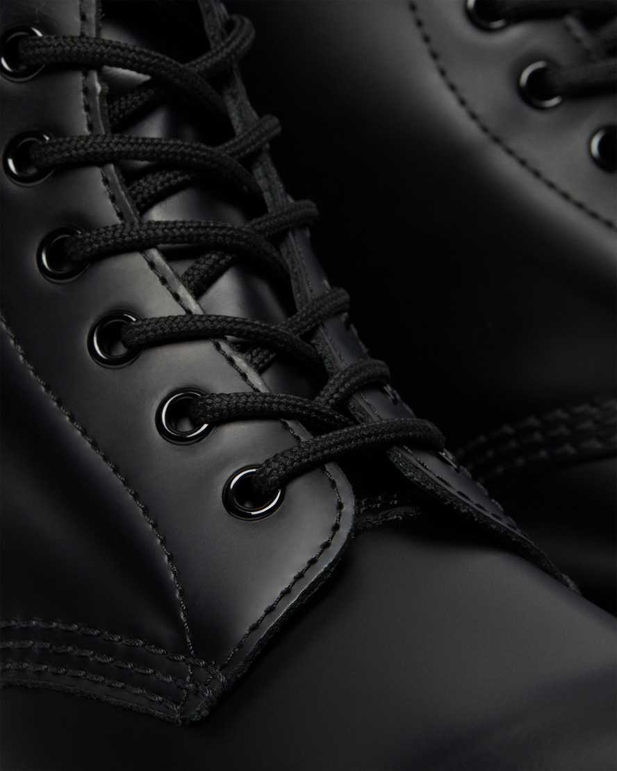 Botas de cuero con cordones