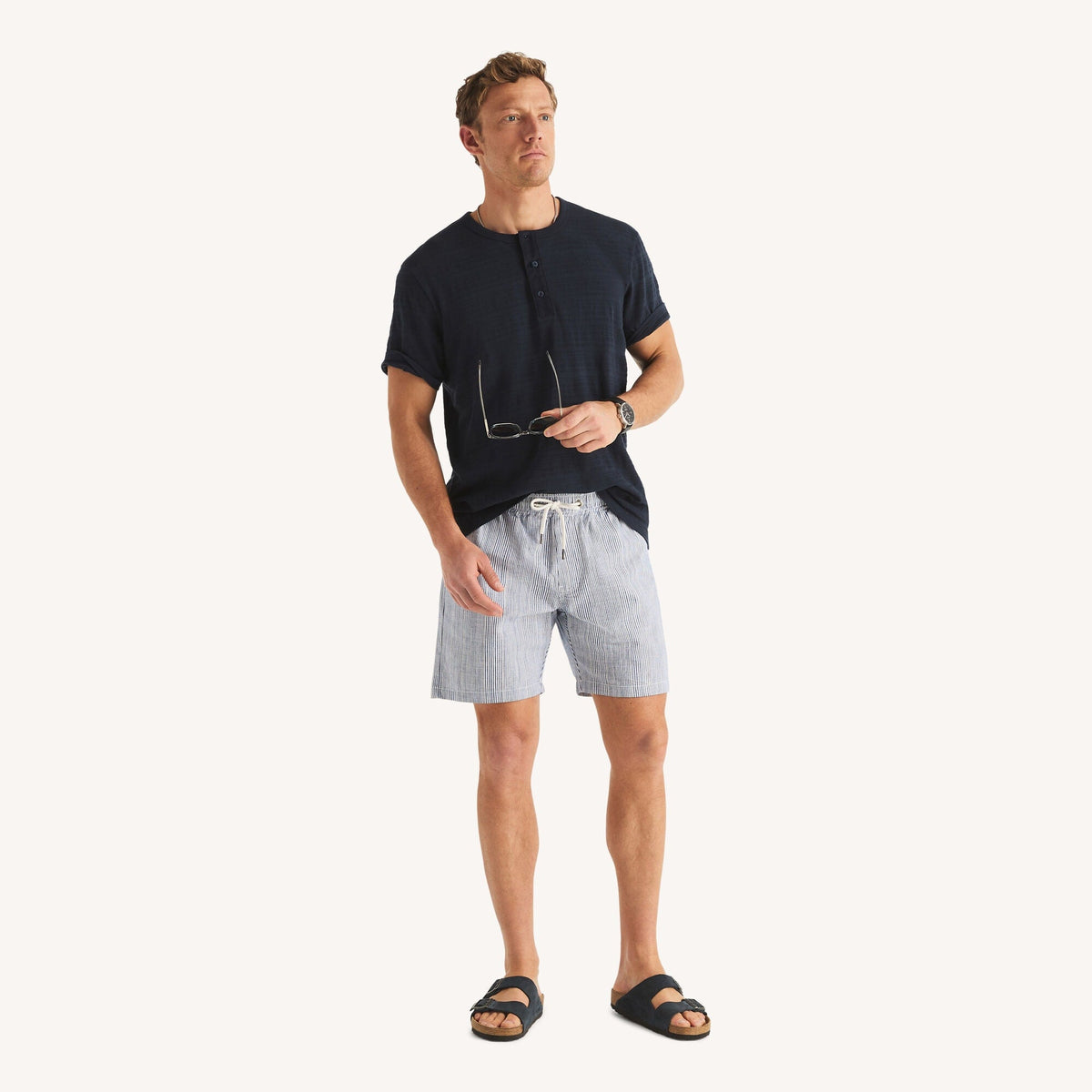 Camiseta con botones de hombre de manga corta