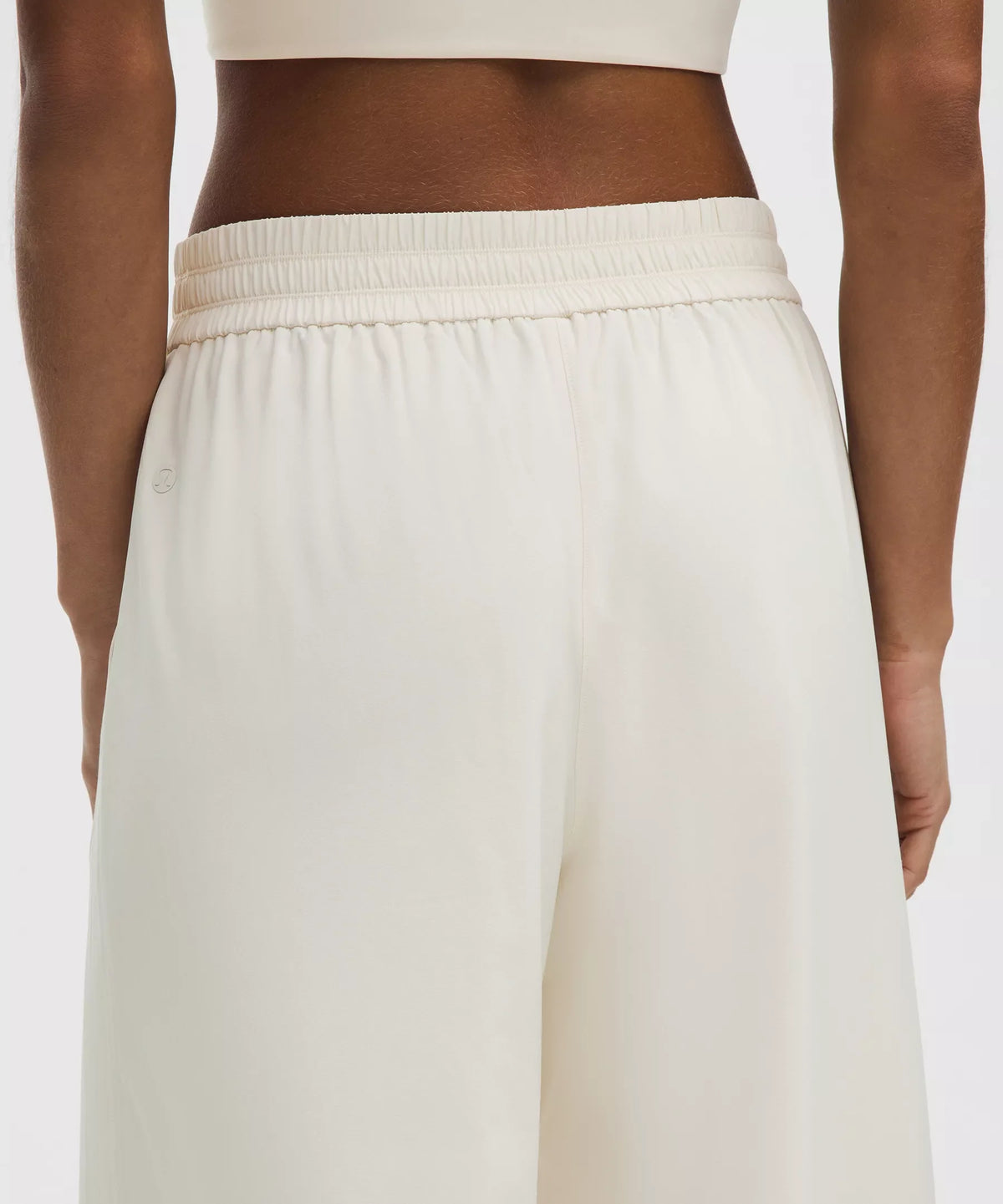 Pantalón de tiro medio