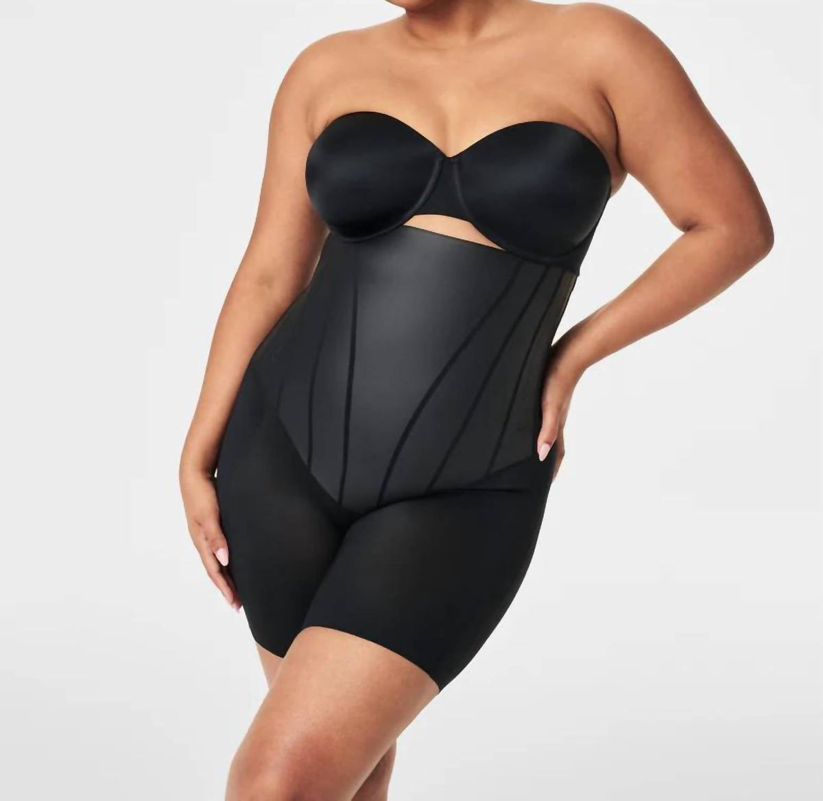 Short de mujer color negro