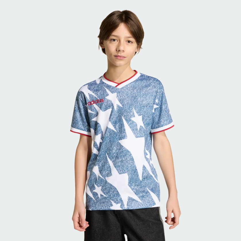 Camiseta infantil de mezclilla con estampado