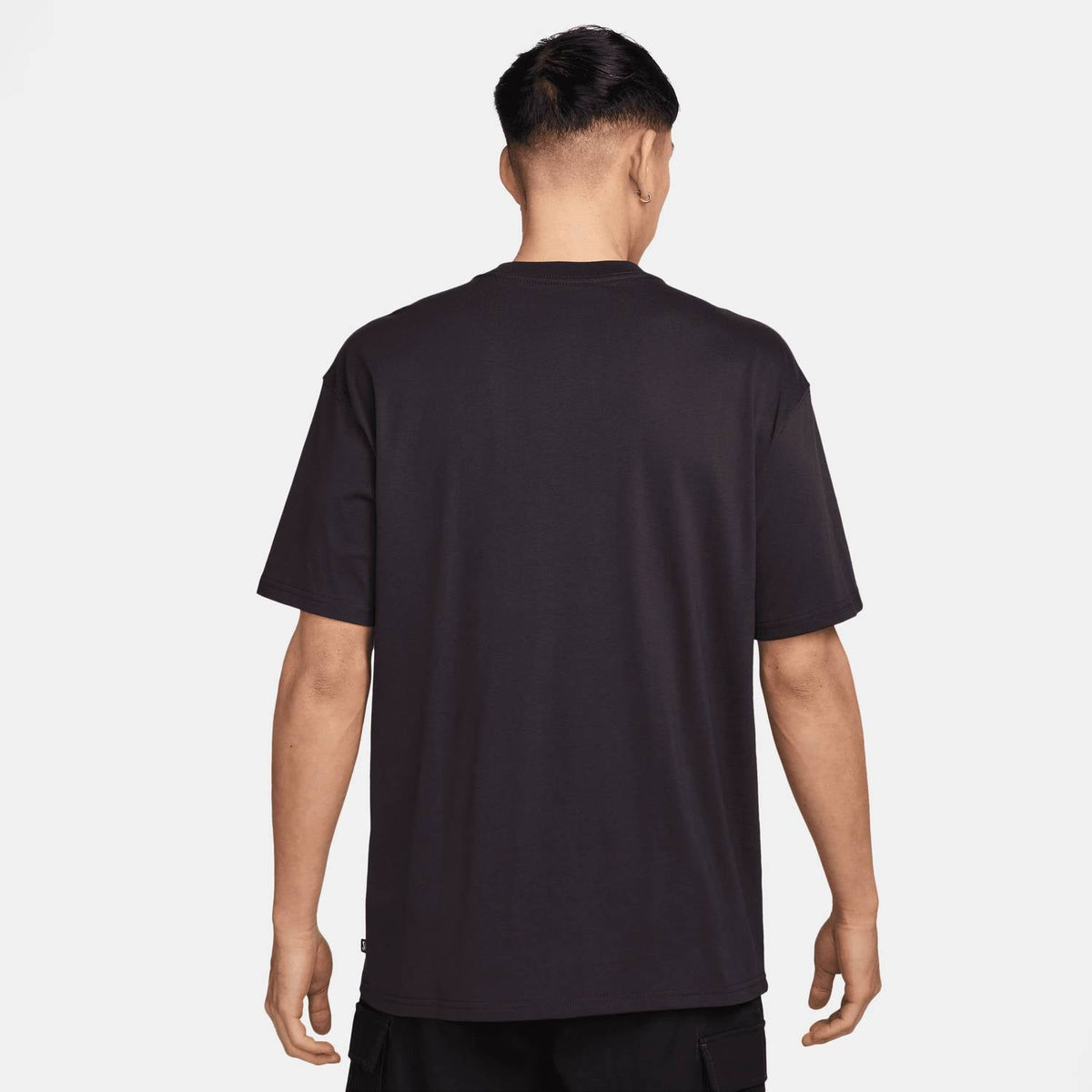 Camiseta color negro