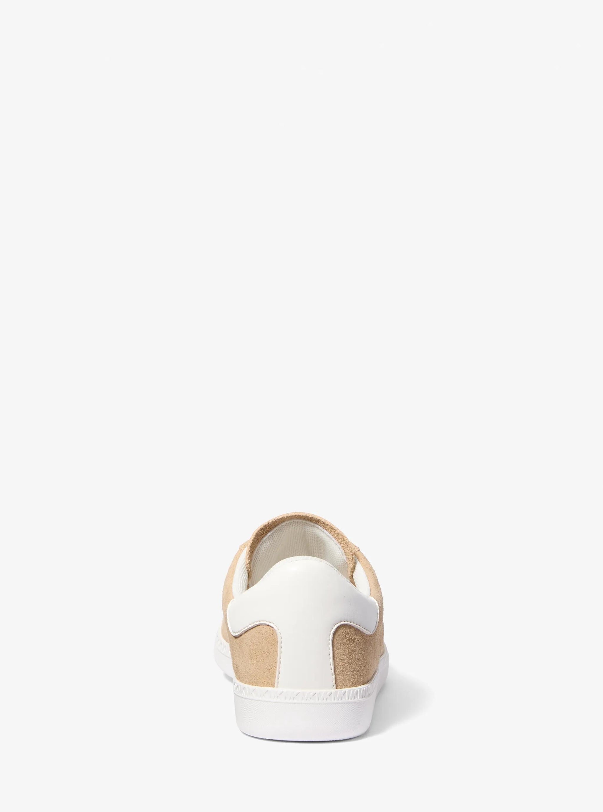 Tenis