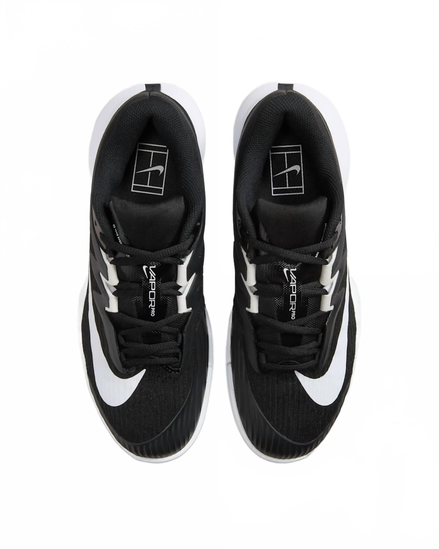 Tenis de mujer color negro y blanco