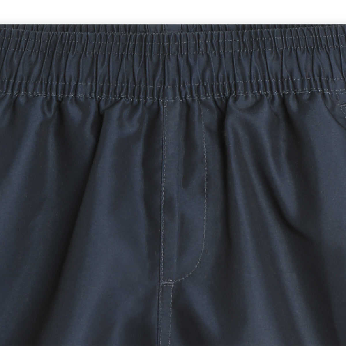 Pantaloneta de baño color azul marino