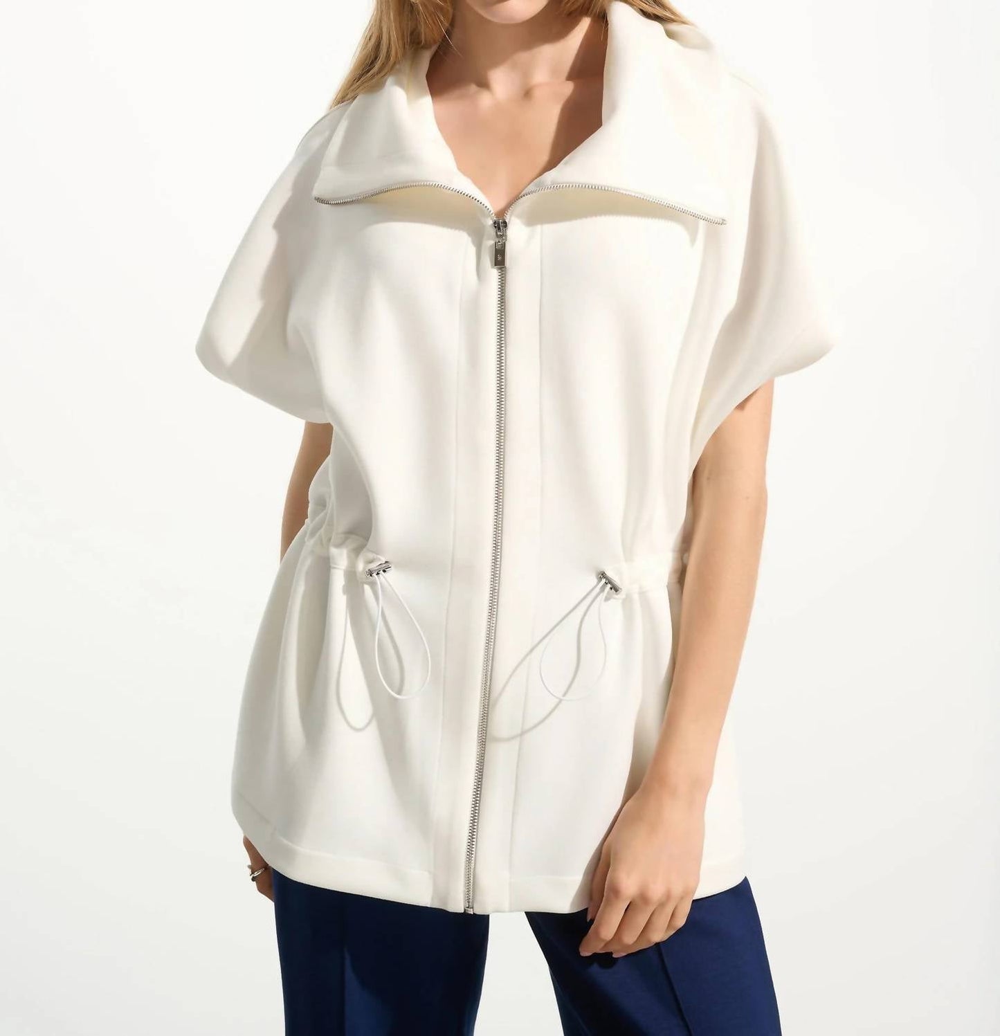 Chaqueta color blanco