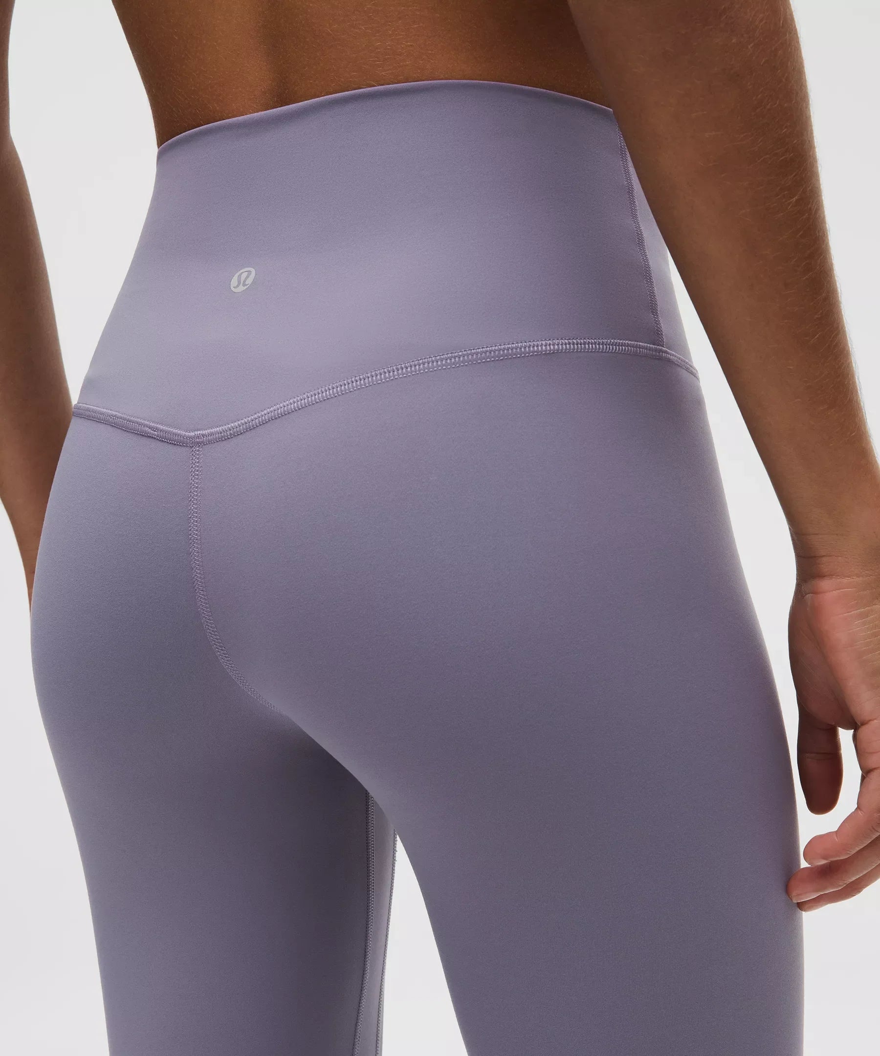 Pantalón de tiro alto