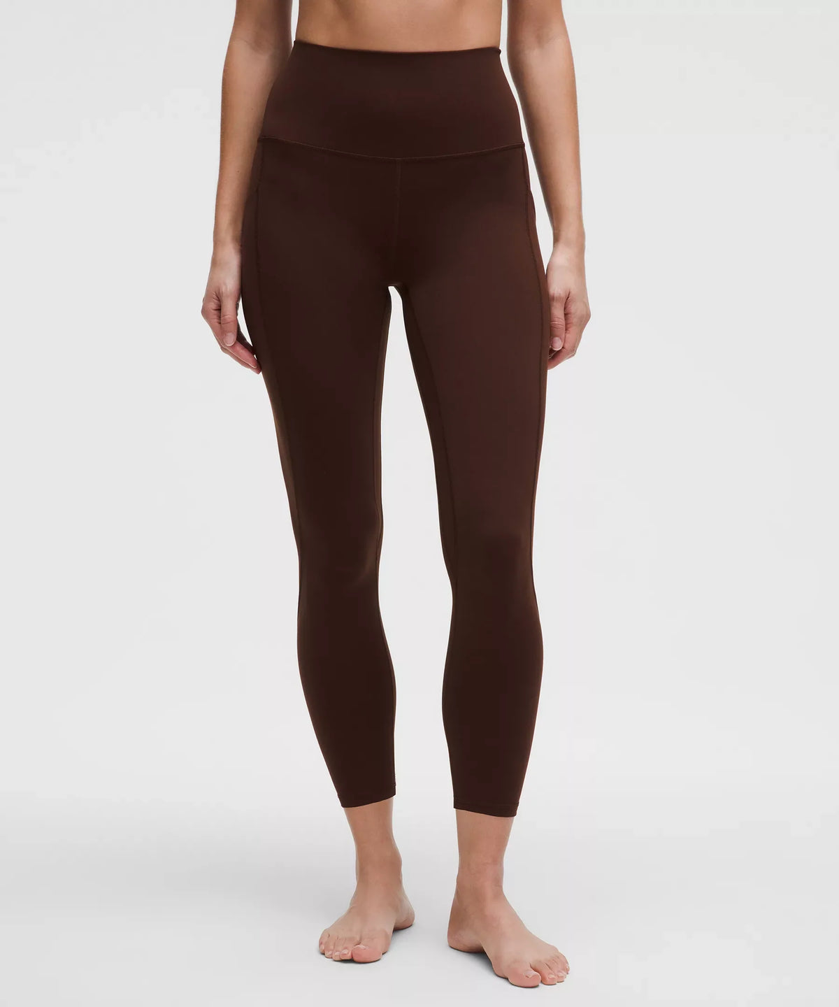 Pantalón de tiro alto