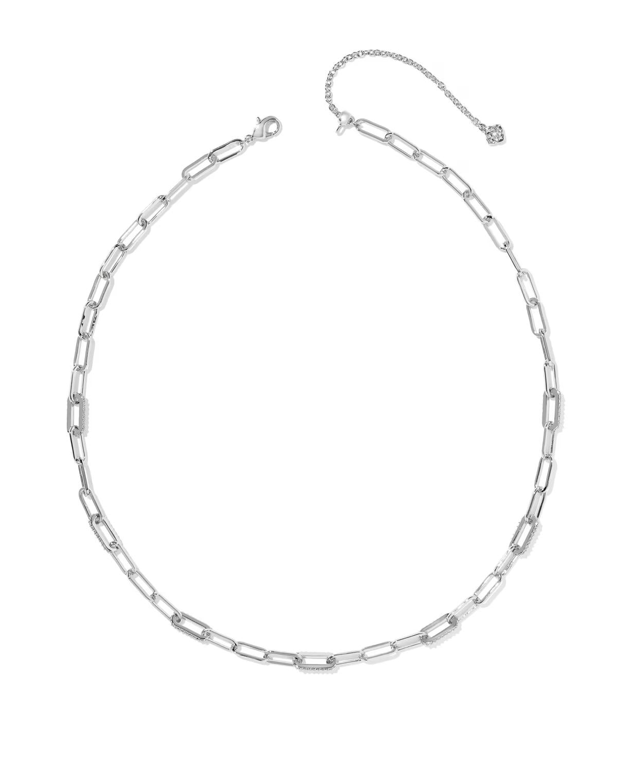 Collar de mujer color plateado