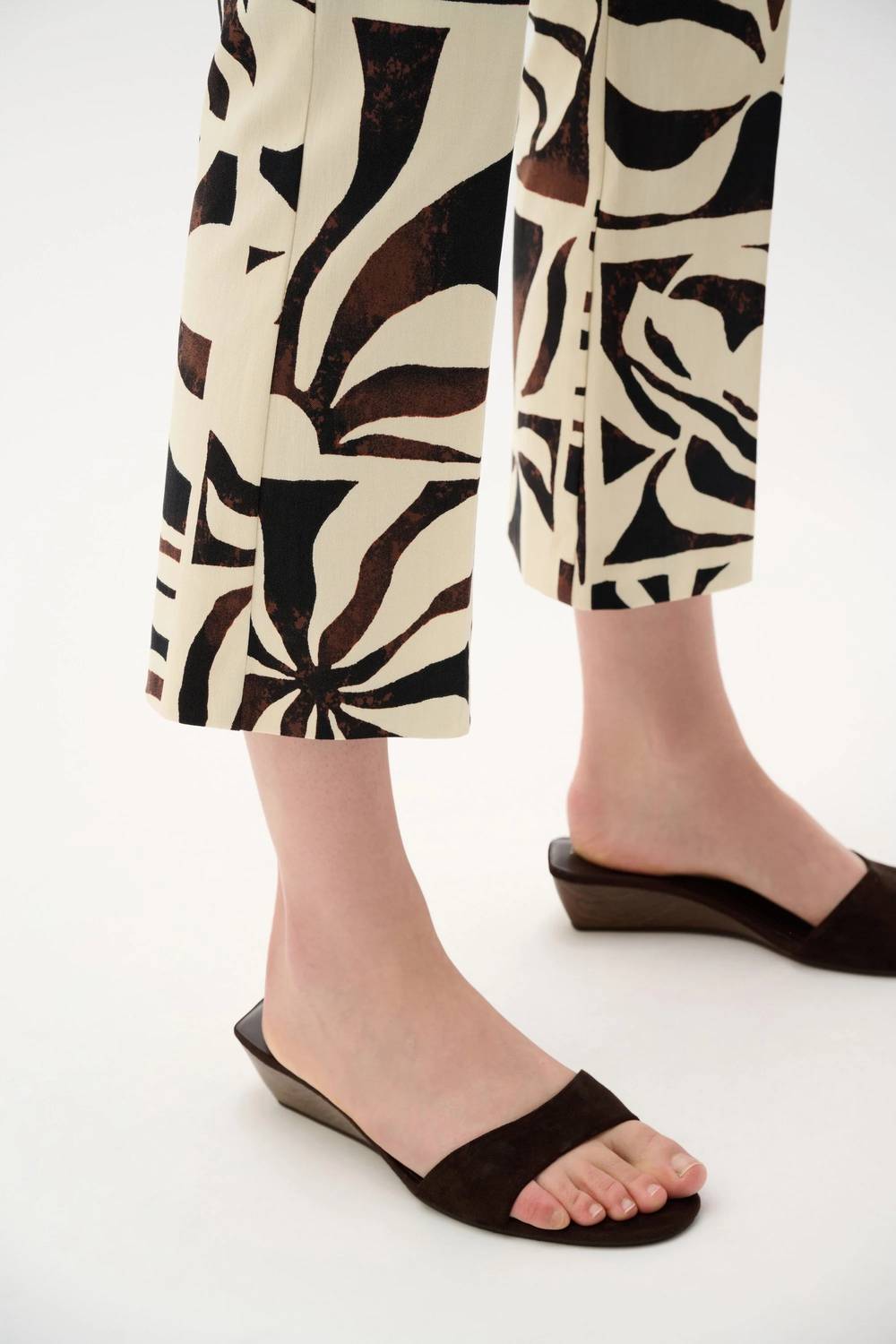 Pantalón color beige