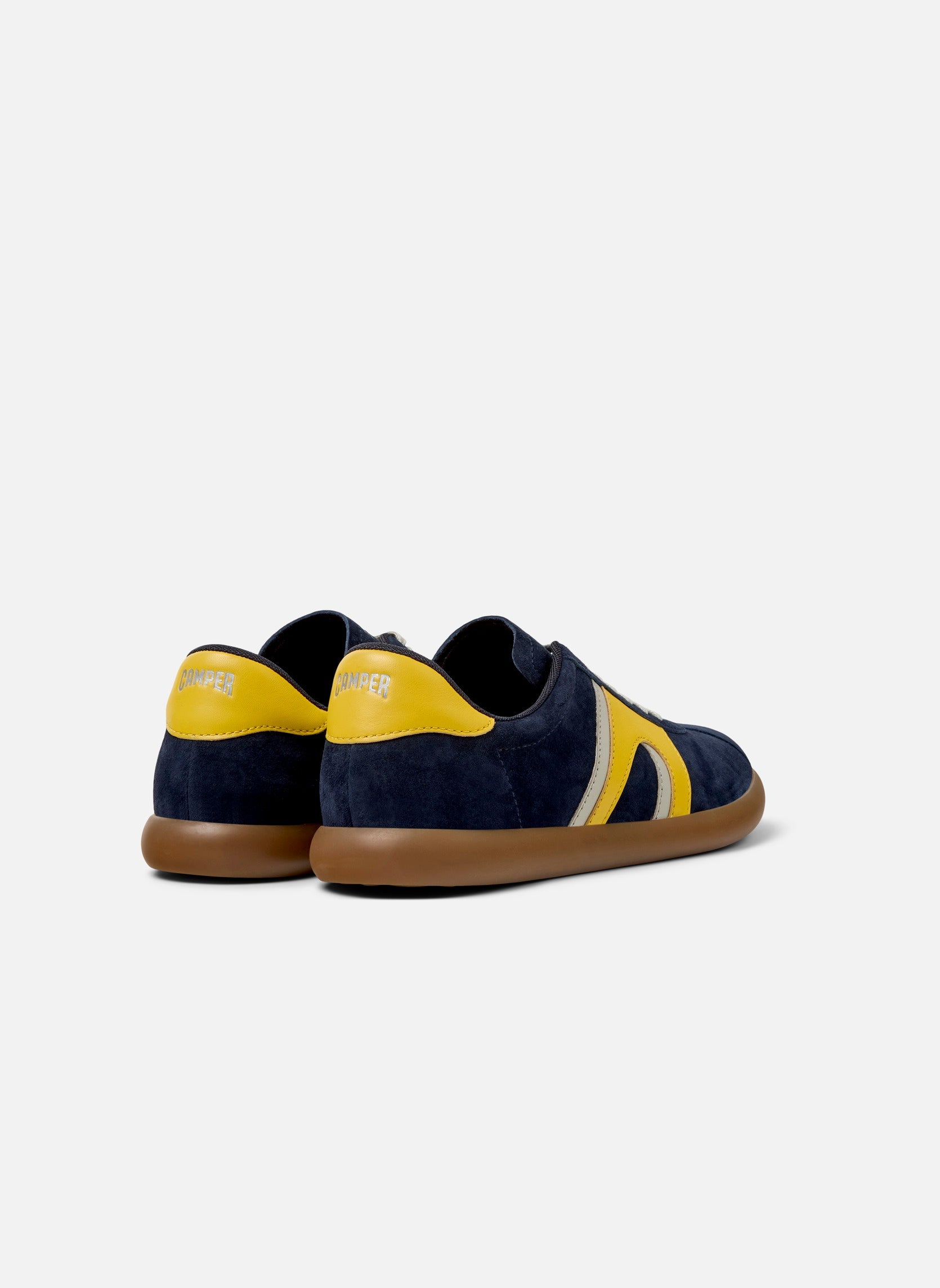 Tenis de hombre
