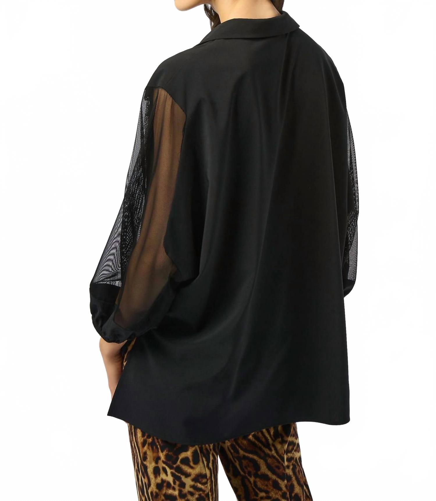 Top color negro