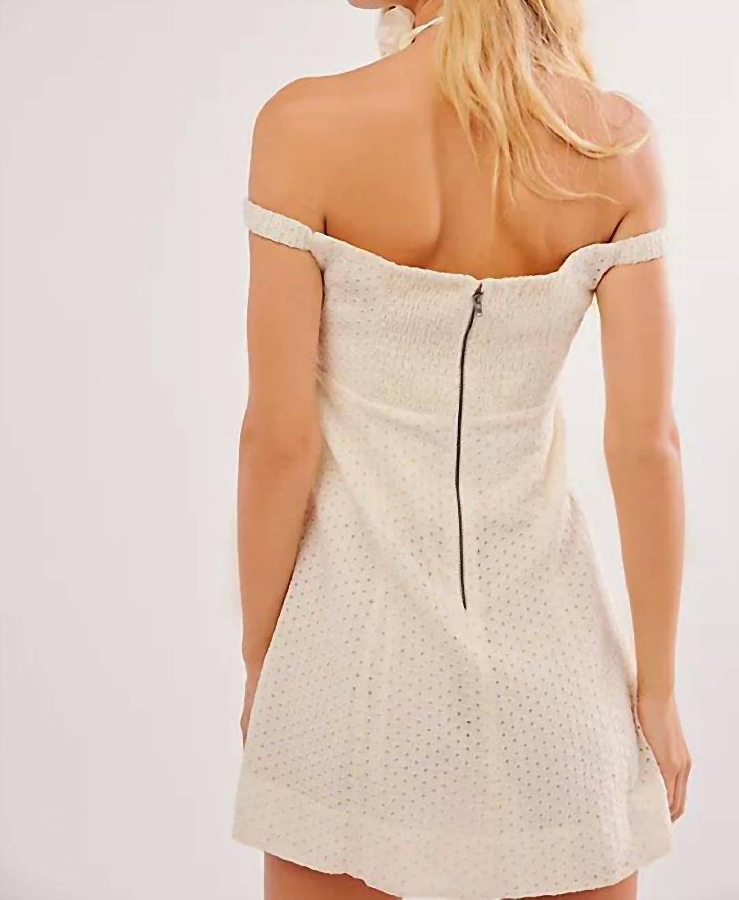 Vestido corto color blanco