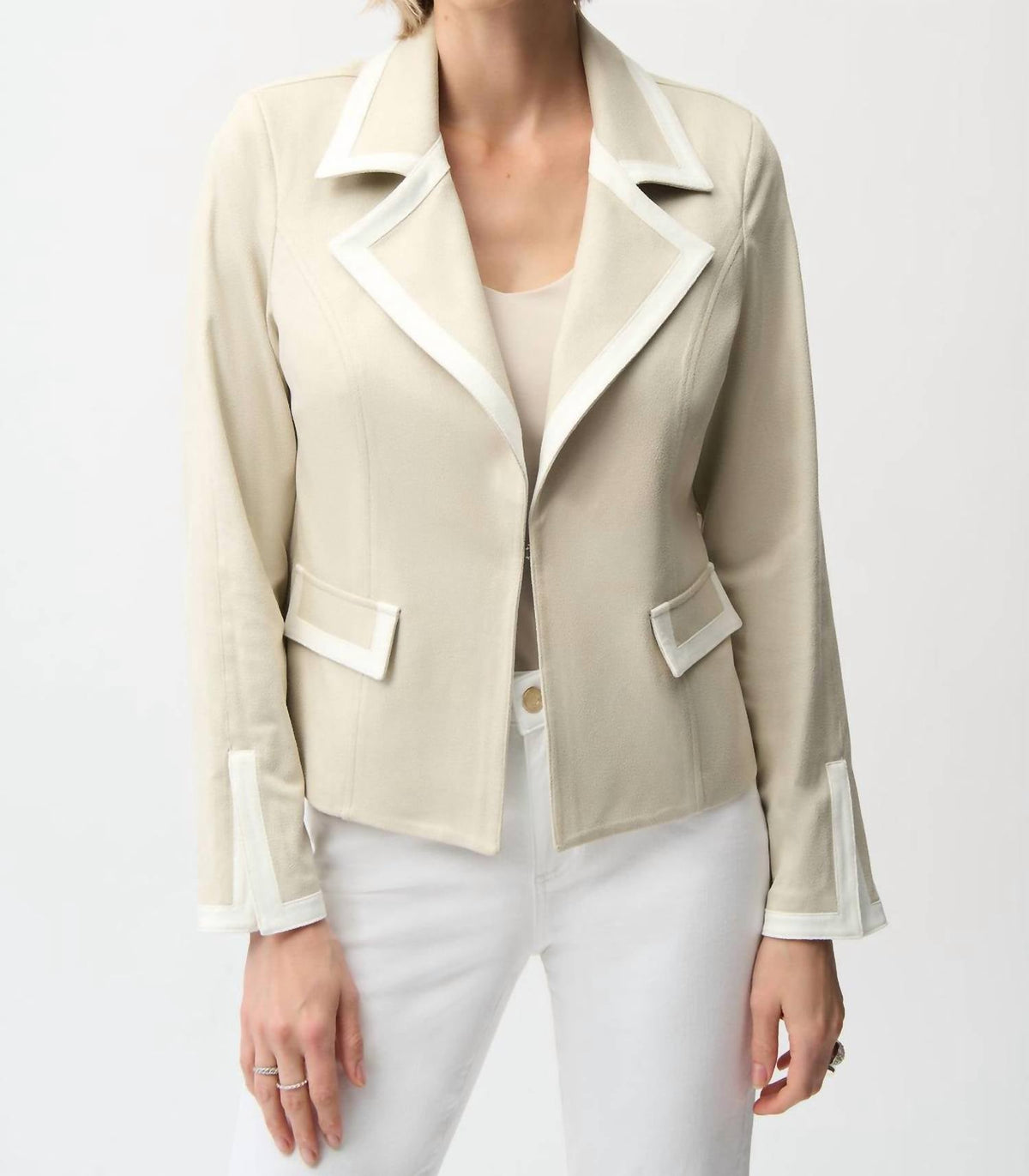 Chaqueta color blanco