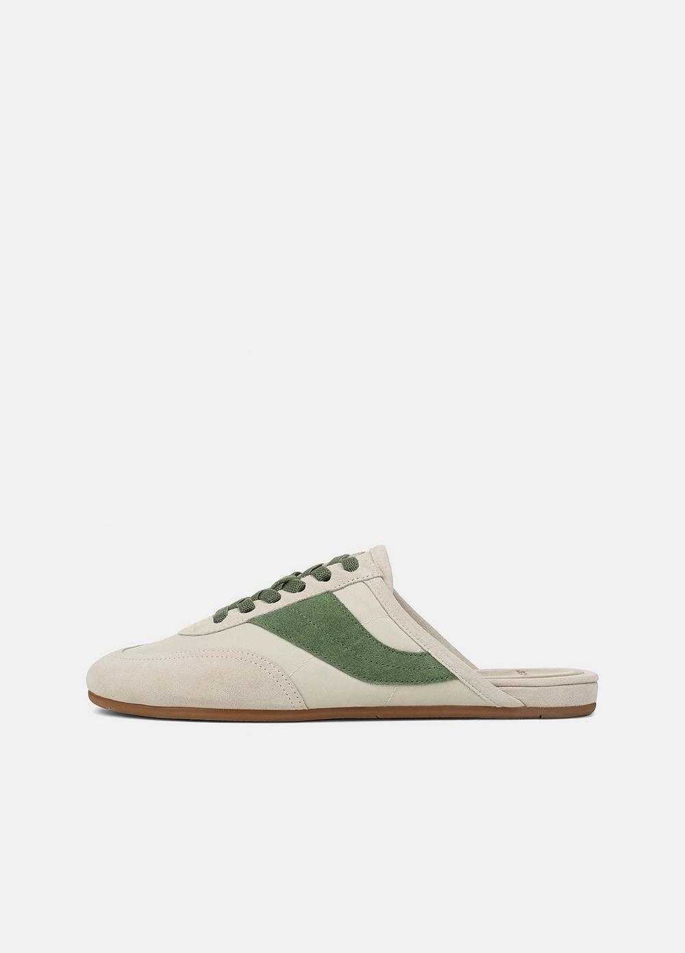 Zapatos destalonados de gamuza