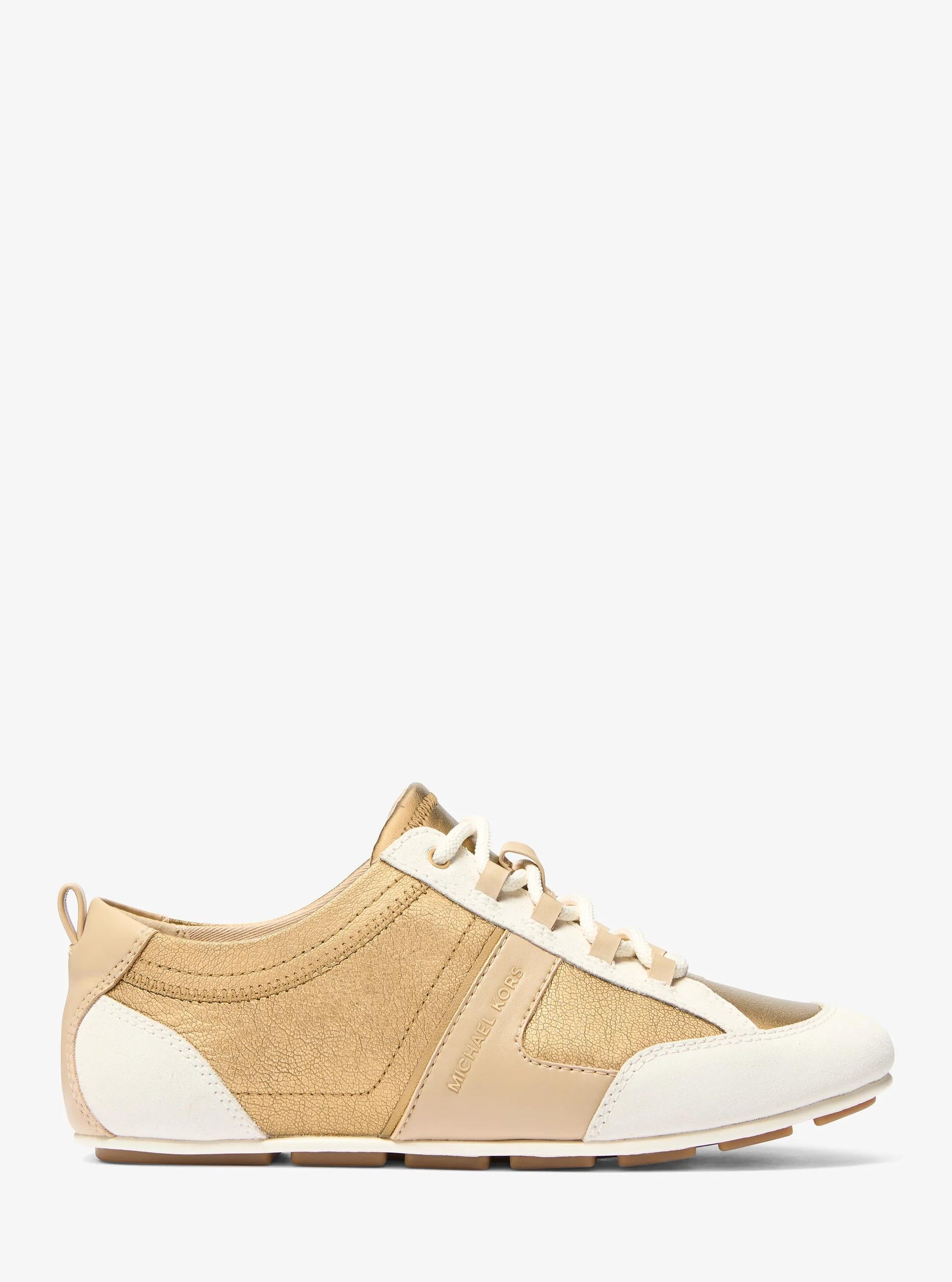 Tenis de cuero