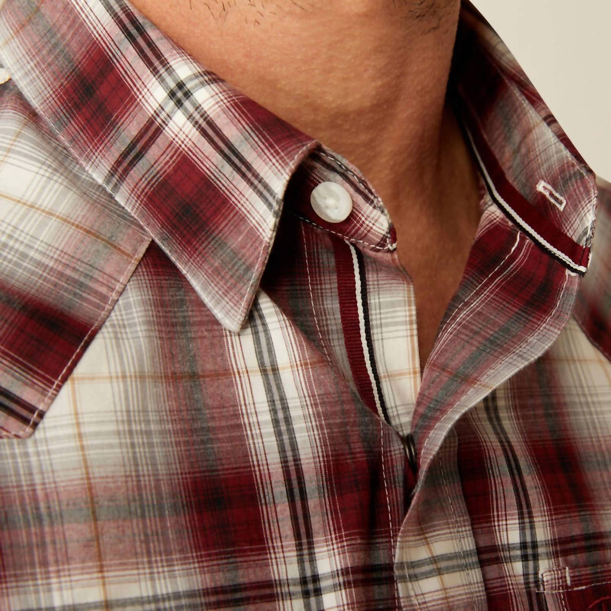 Camisa color rojo