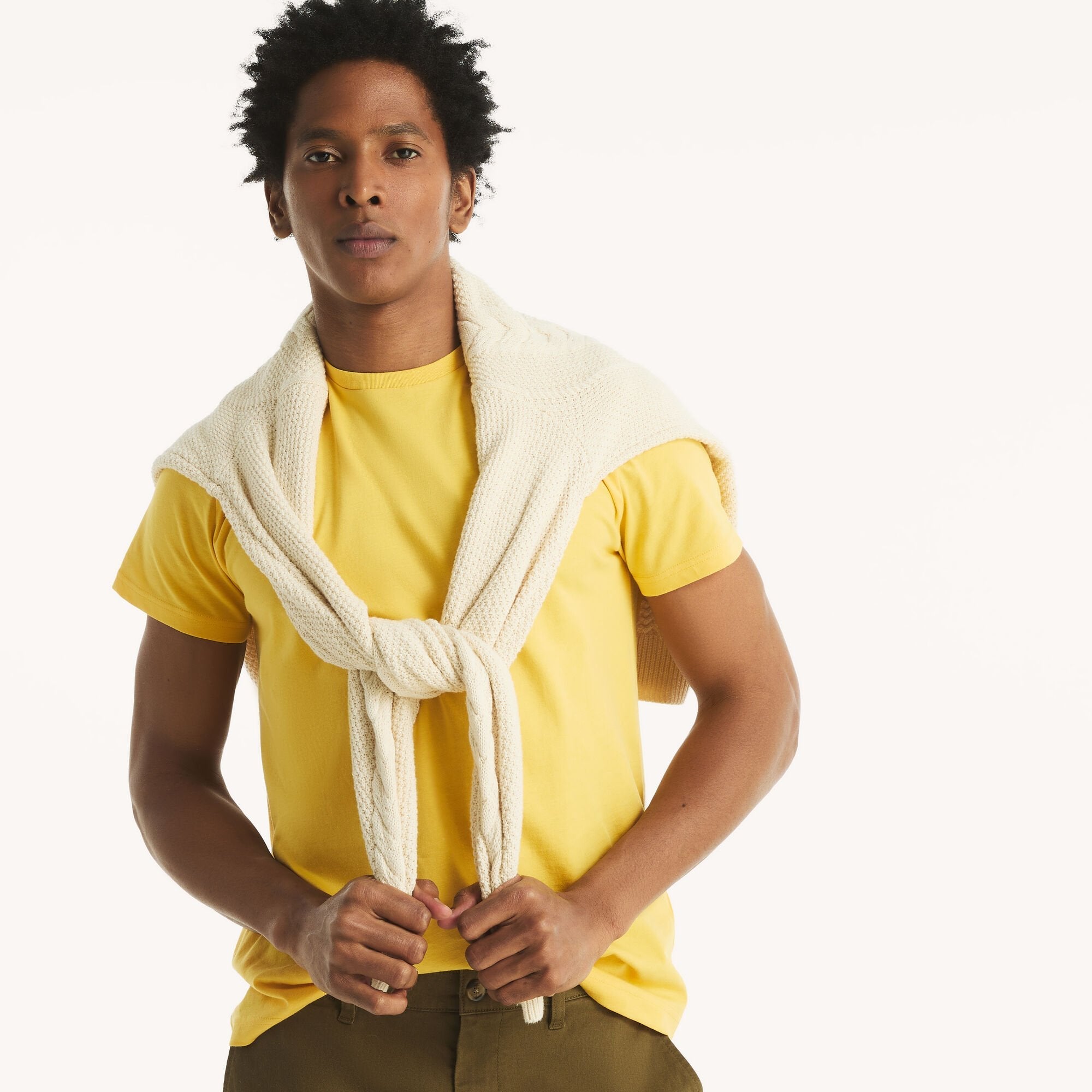 Camiseta de hombre con cuello redondo