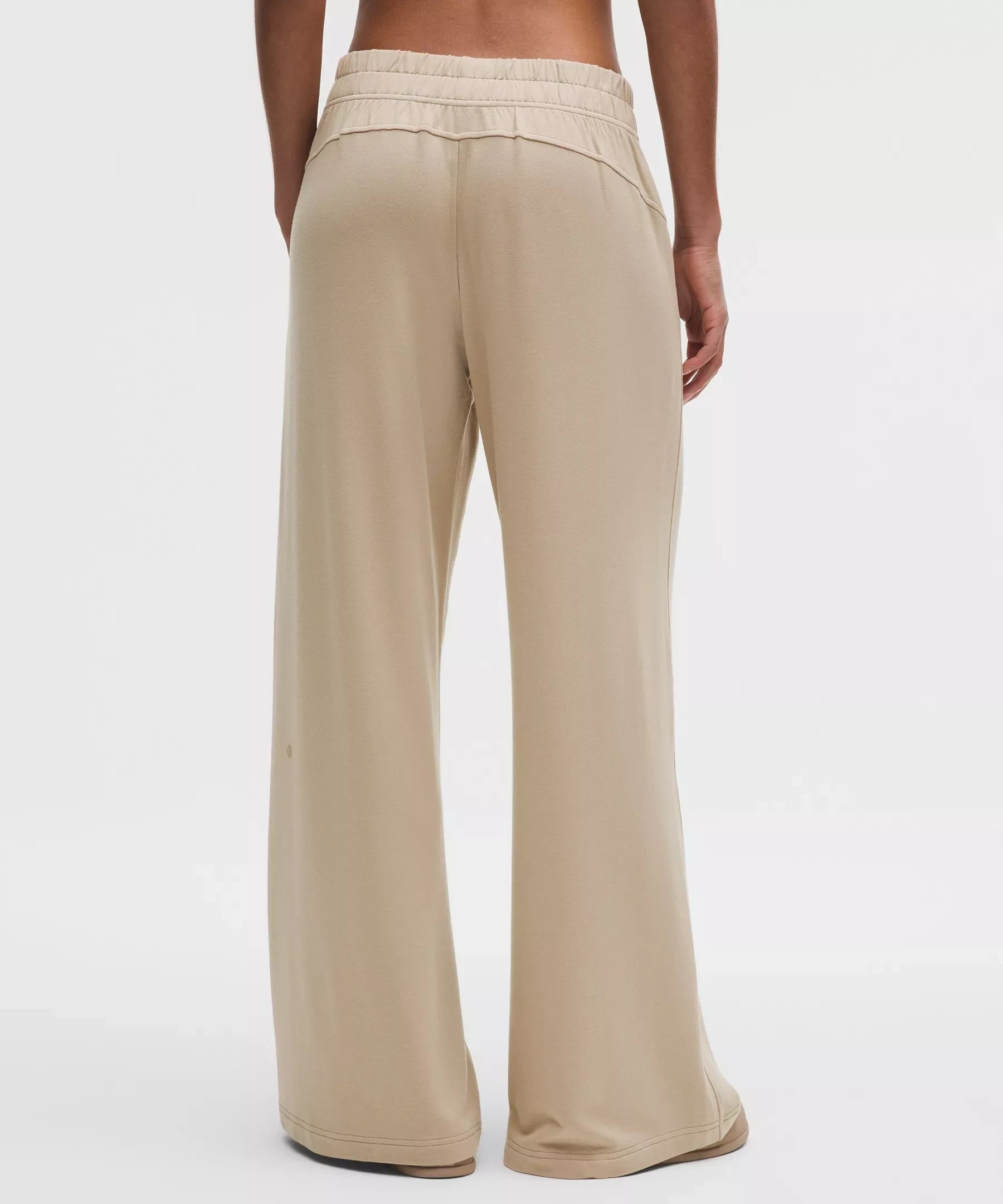 Pantalón de pierna ancha de tiro medio