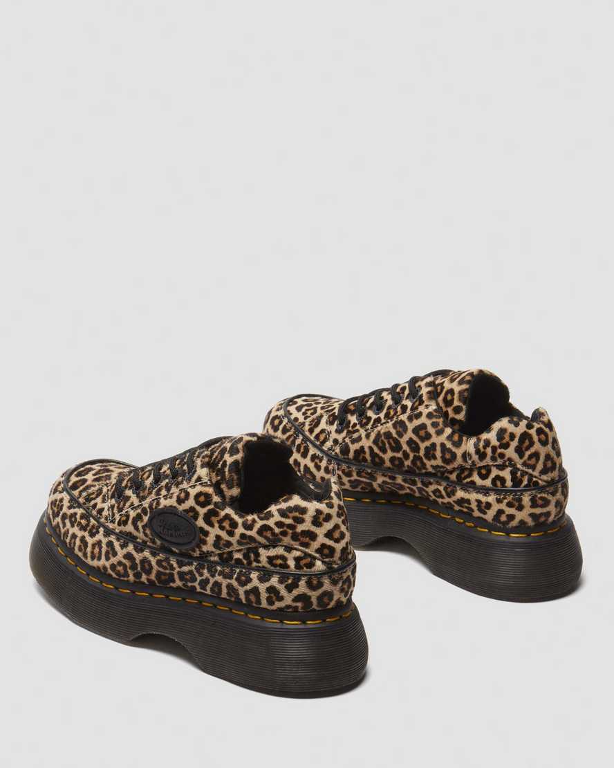 Zapatos con estampado animal