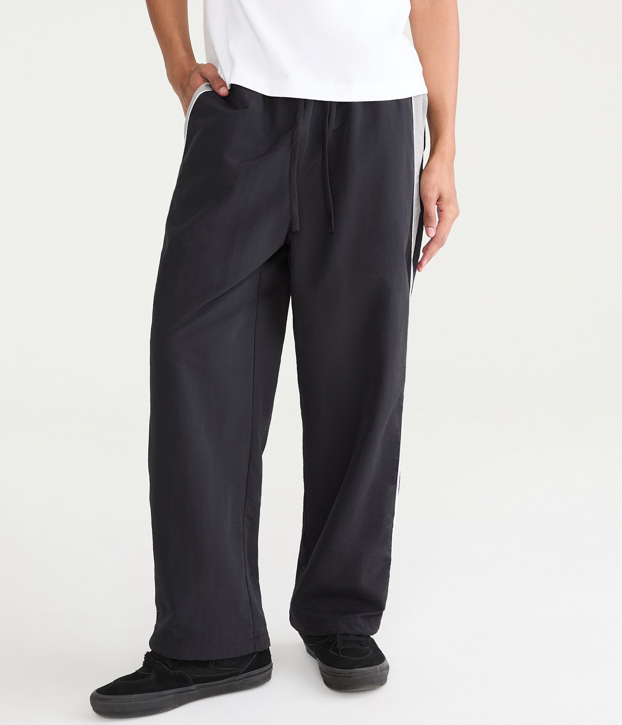 Pantalón deportivo de nailon