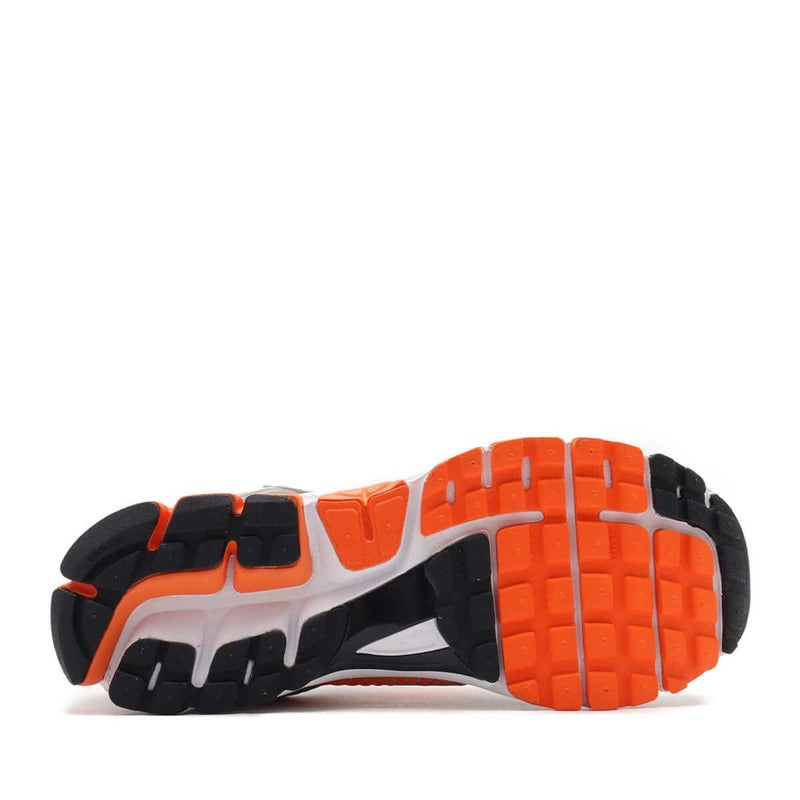 Calzado color naranja