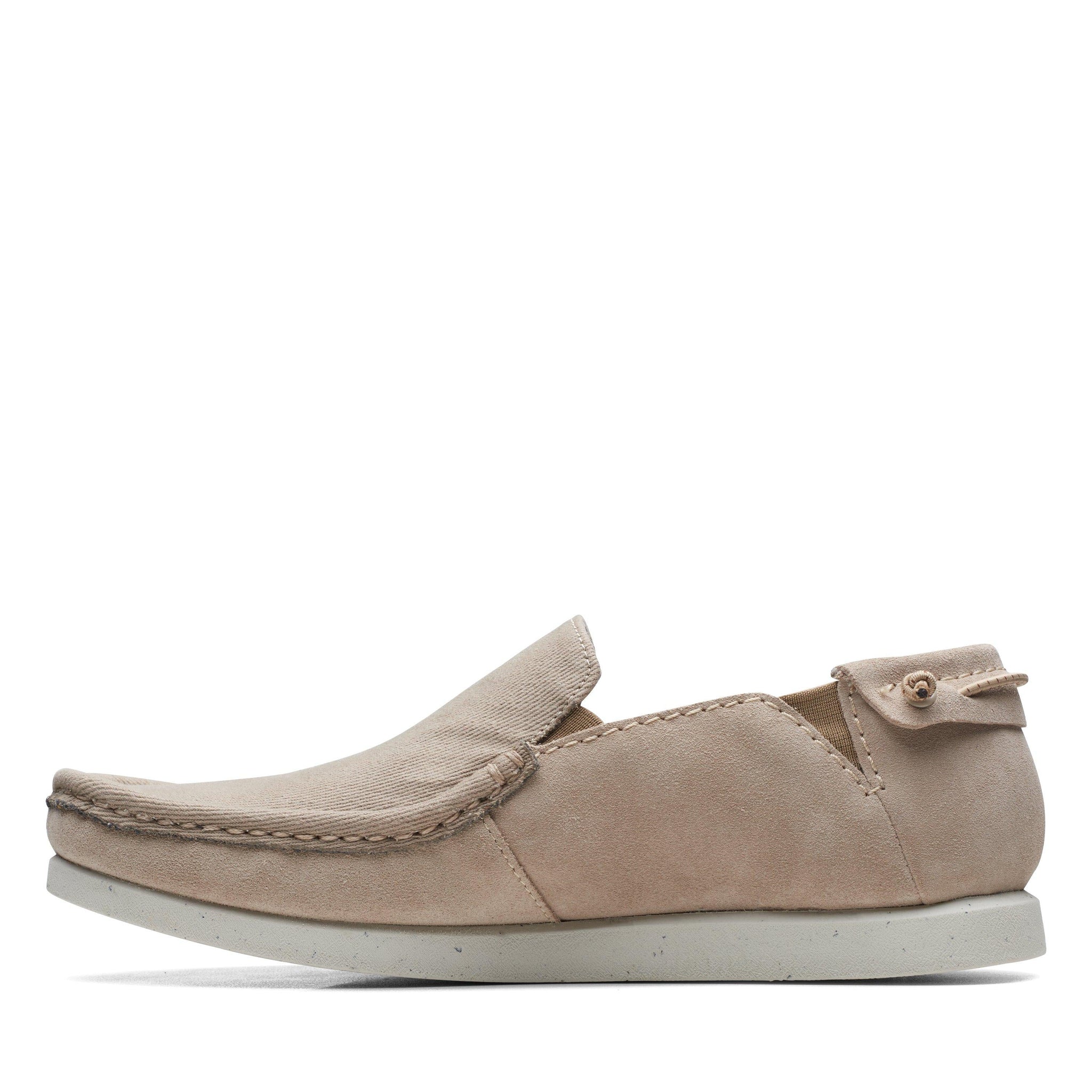 Calzado de gamuza color beige