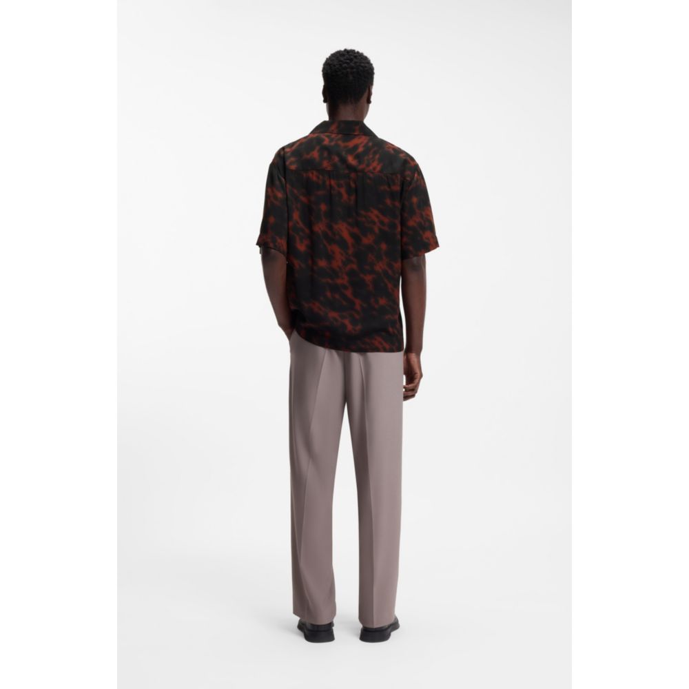 Camisa de corte amplio