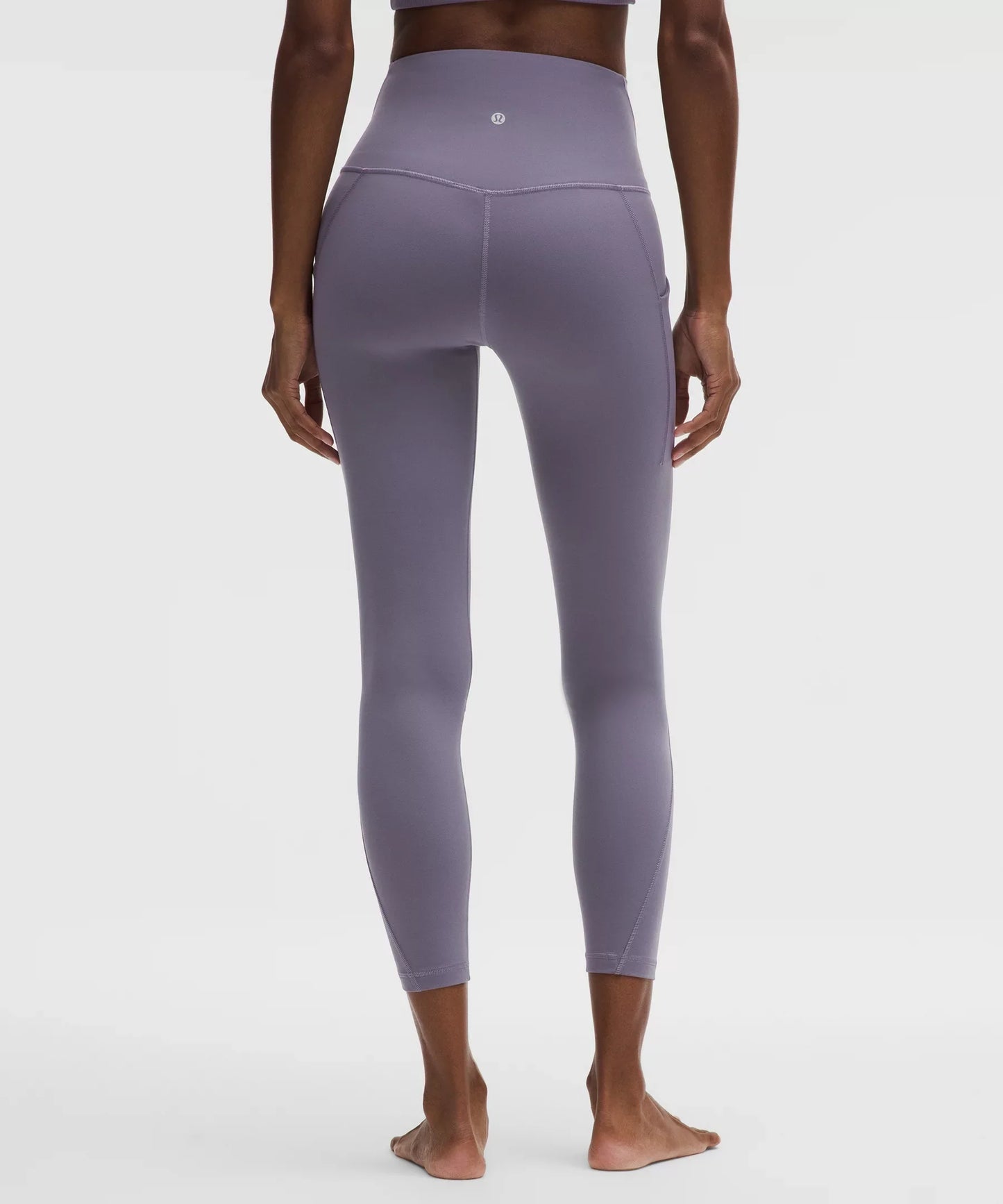 Pantalón de tiro alto