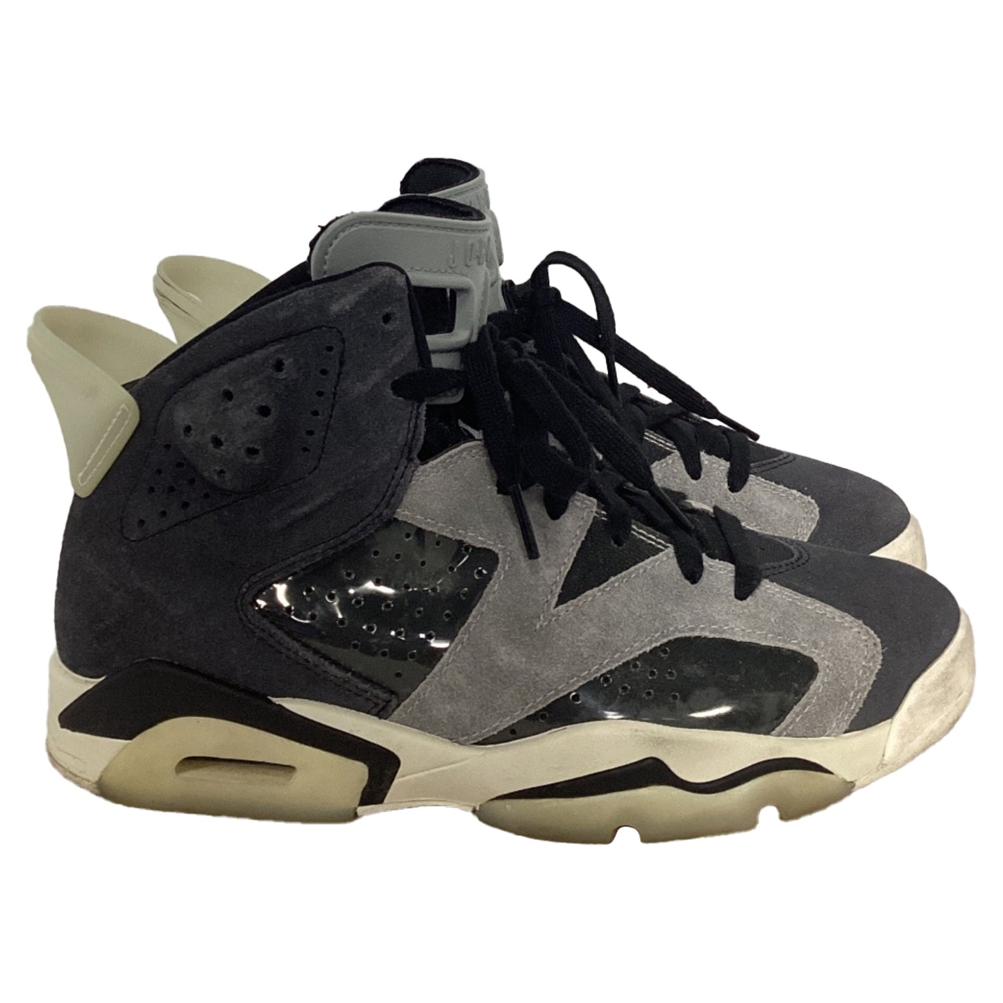 Tenis de gamuza color gris