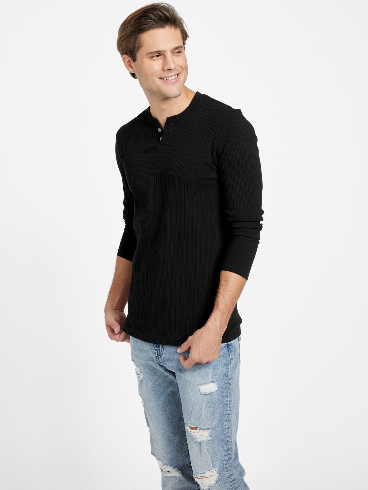 Camiseta con botones de manga larga