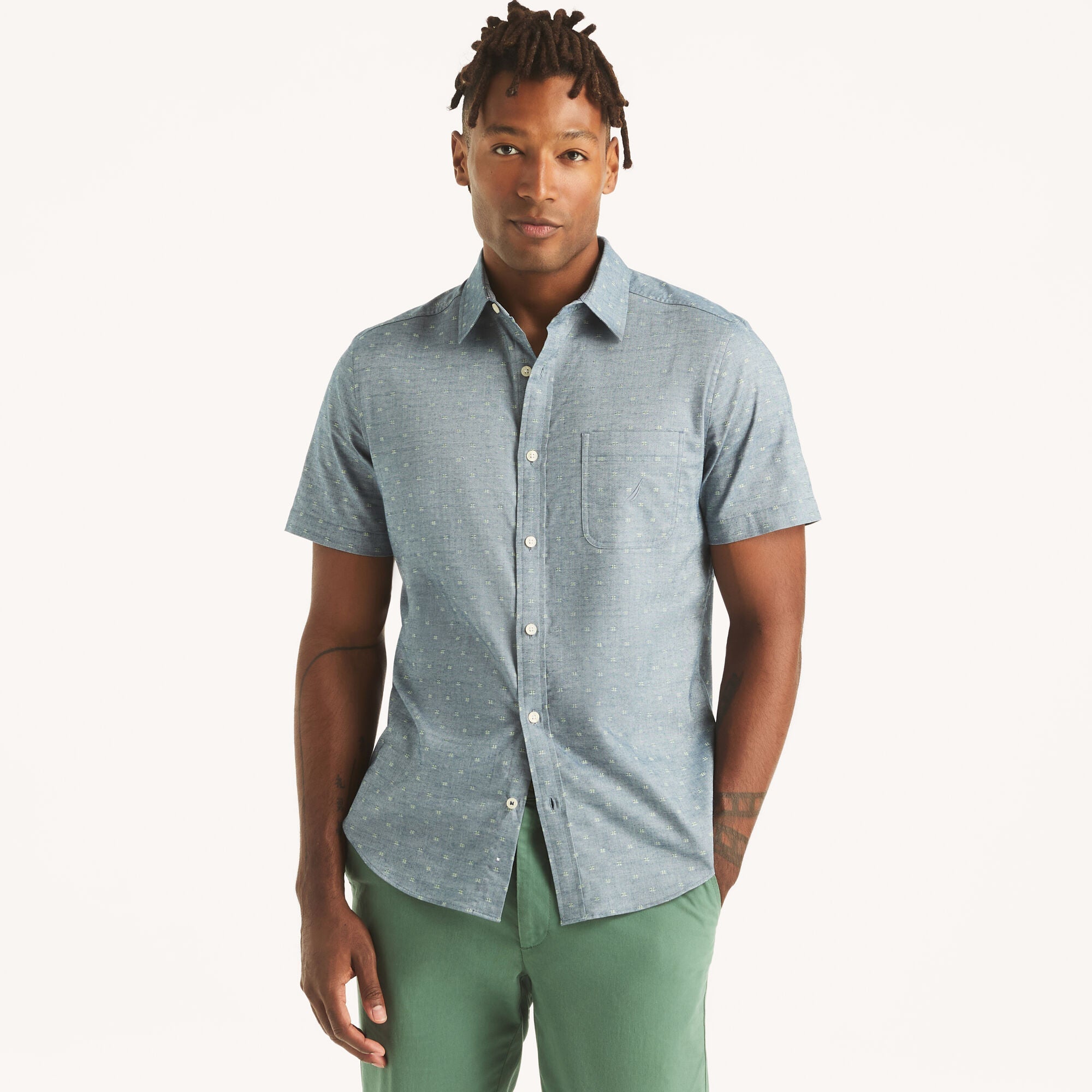 Camisa de hombre de manga corta a rayas