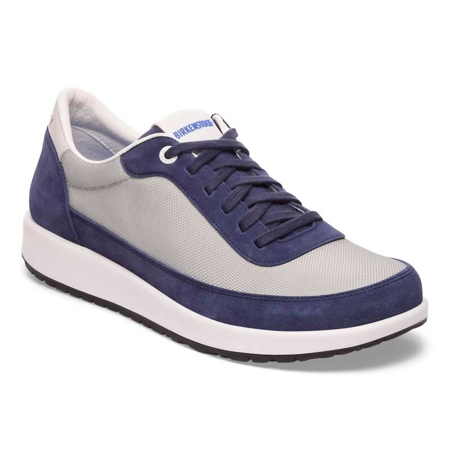 Tenis de hombre color taupe