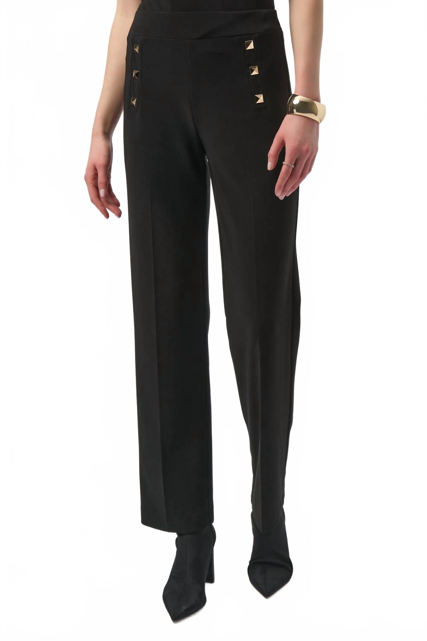 Pantalón de corte recto color negro