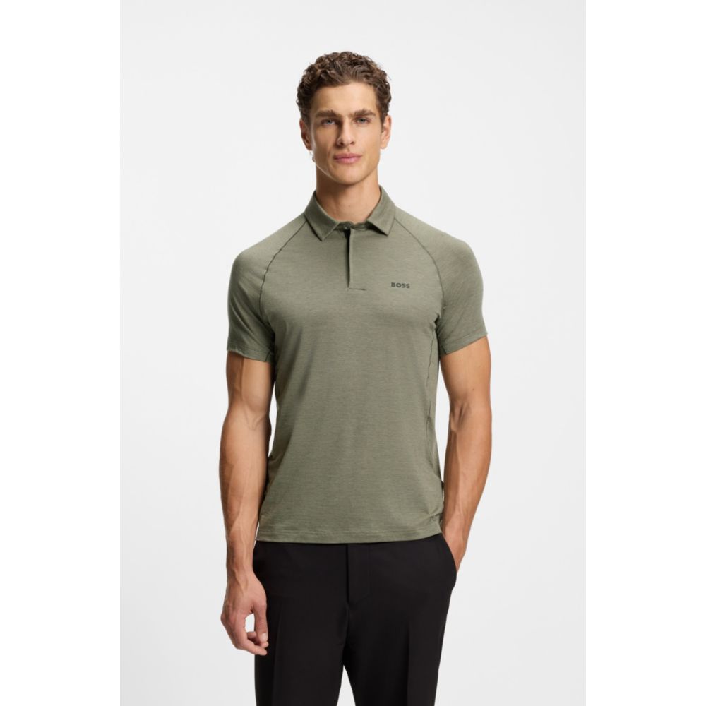 Polo de corte ajustado