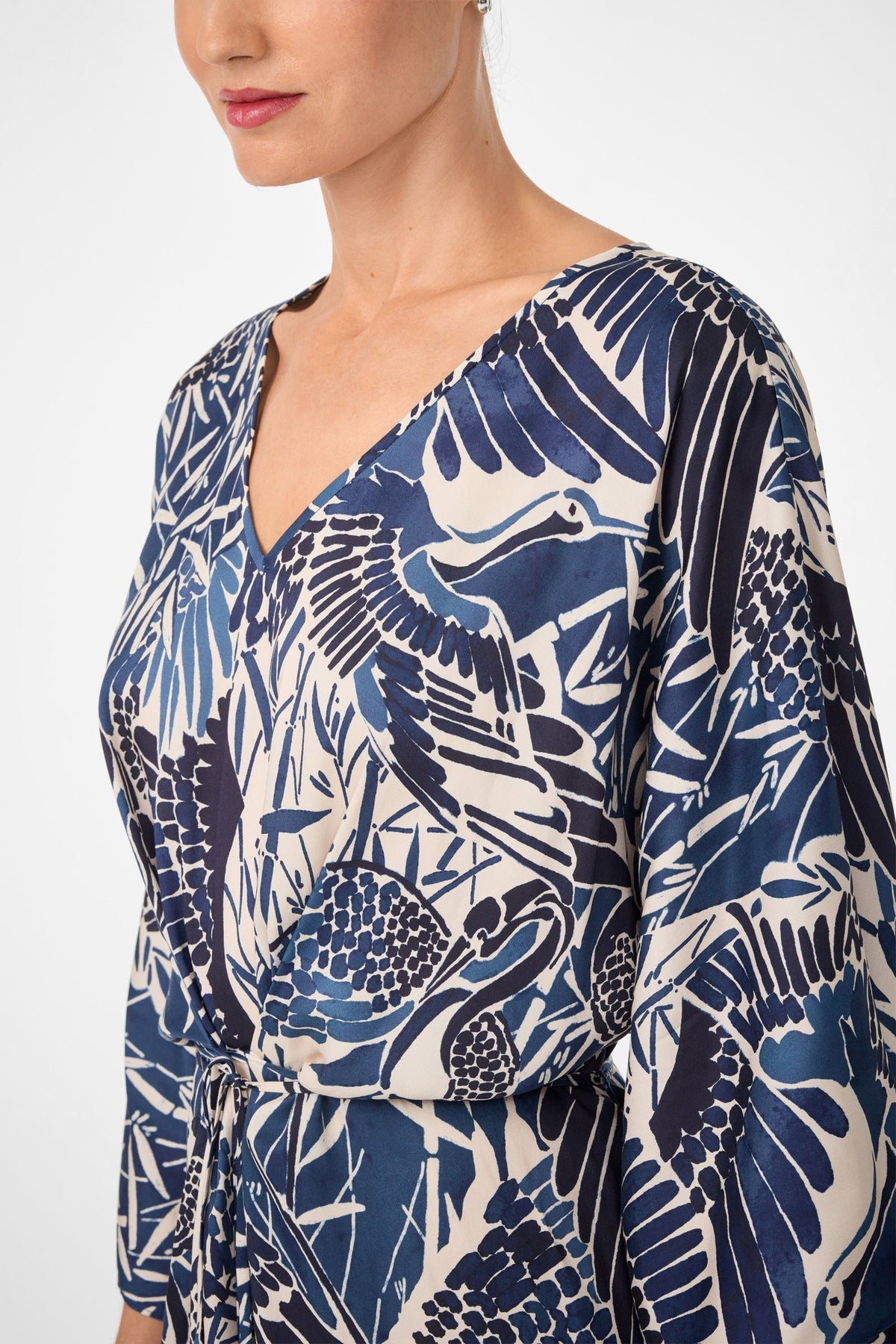 Vestido midi de manga corta