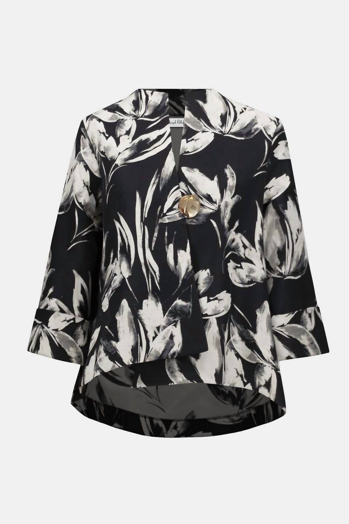 Chaqueta con estampado floral color negro y blanco
