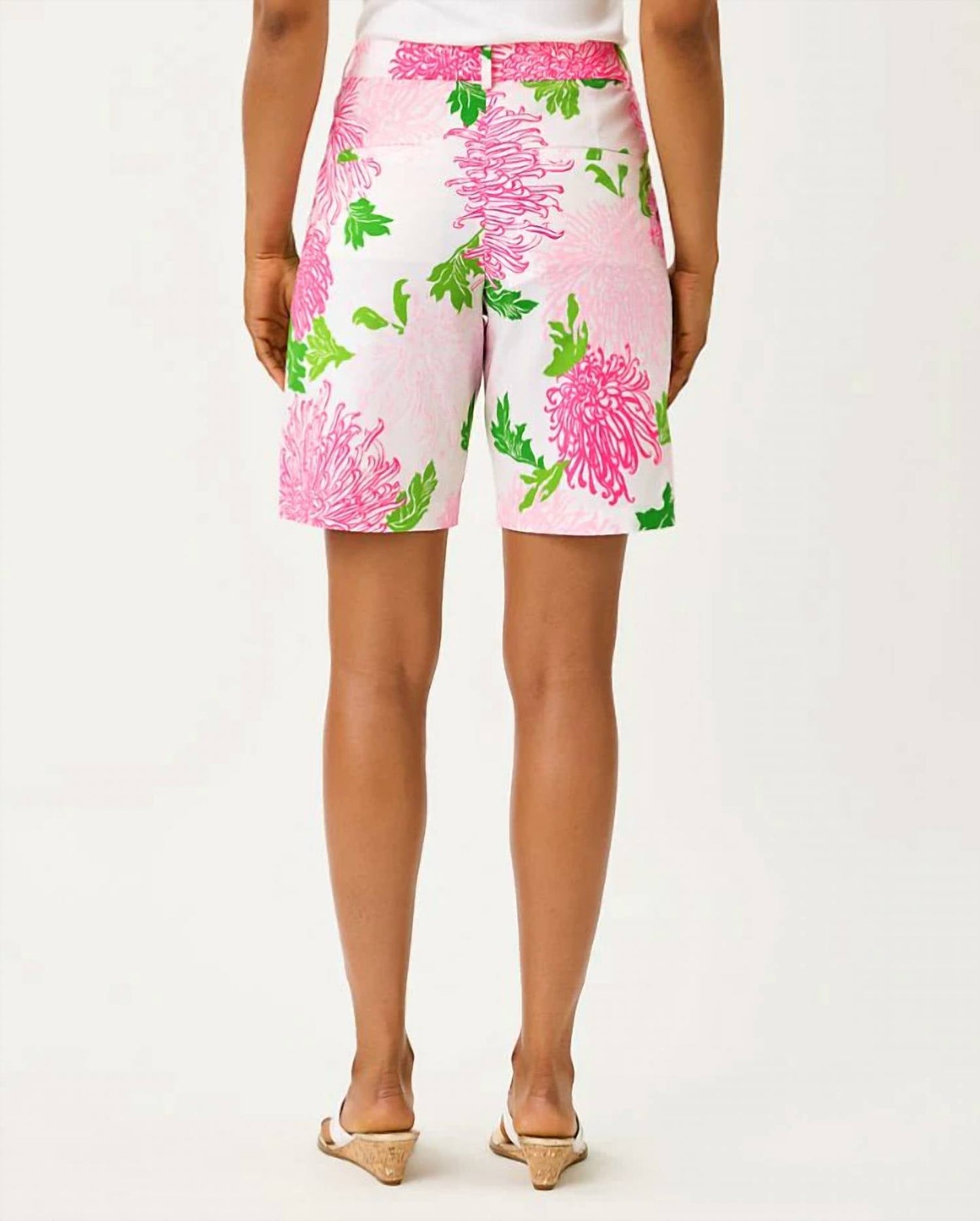 Short color blanco