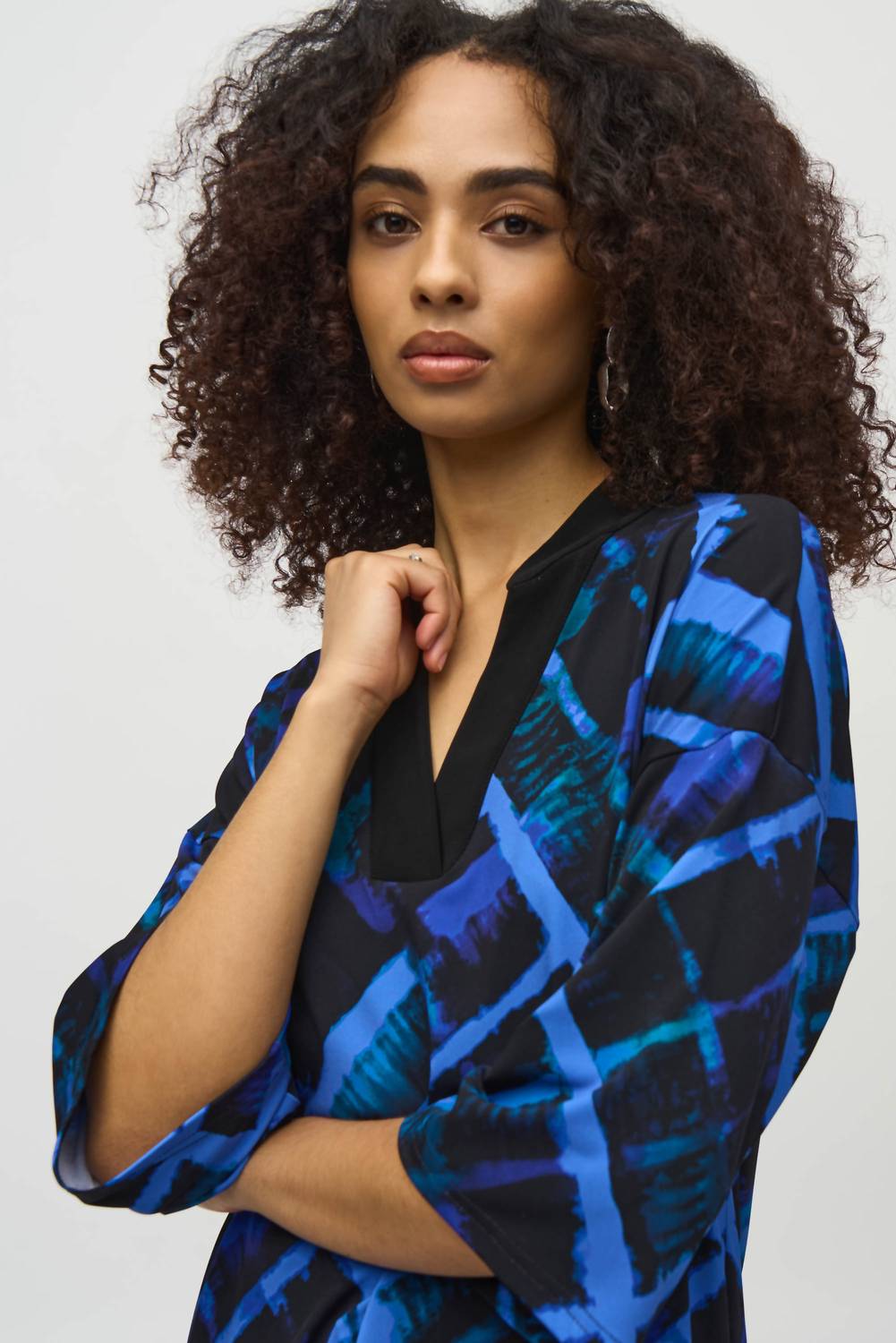 Top color negro