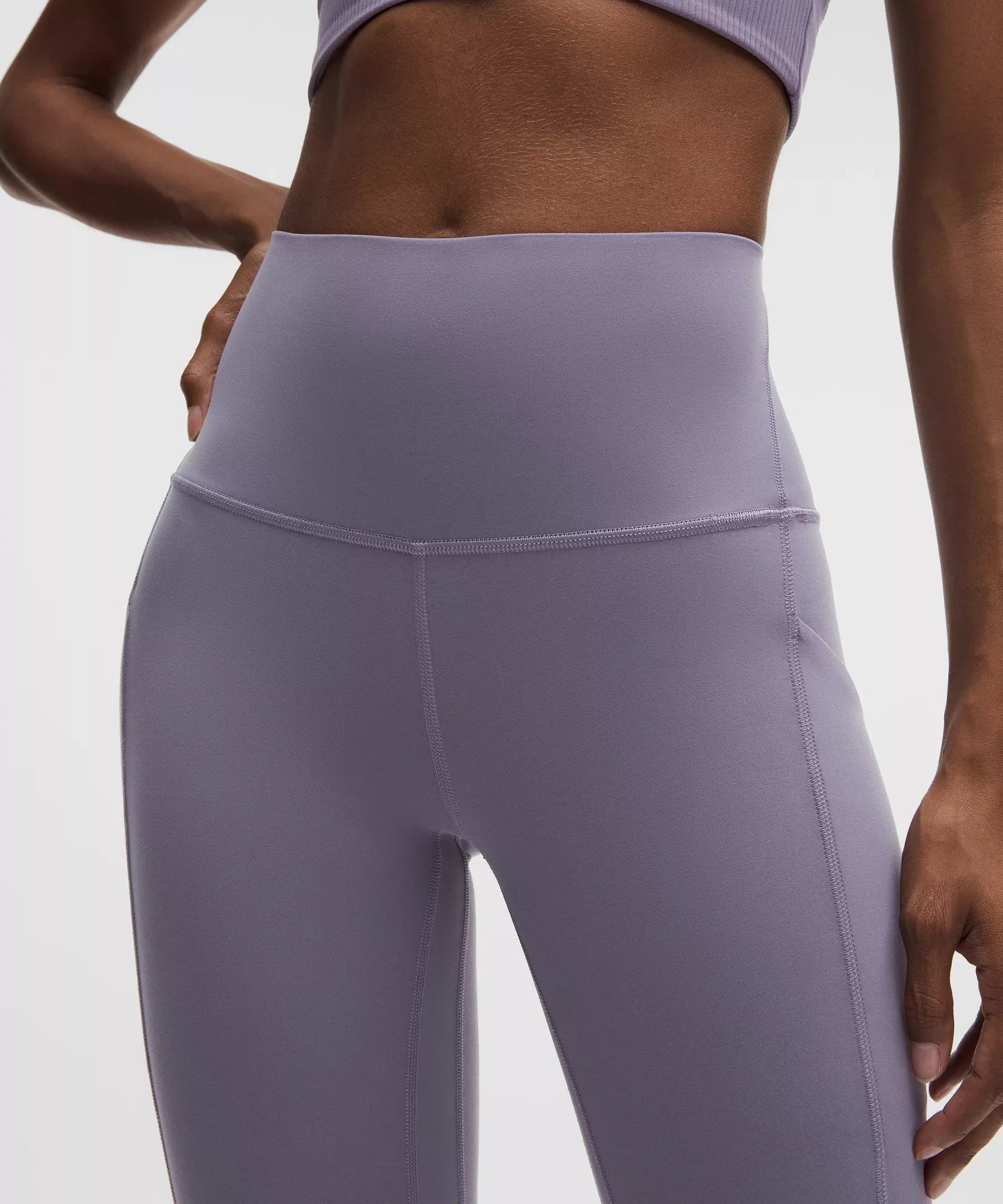 Pantalón de tiro alto