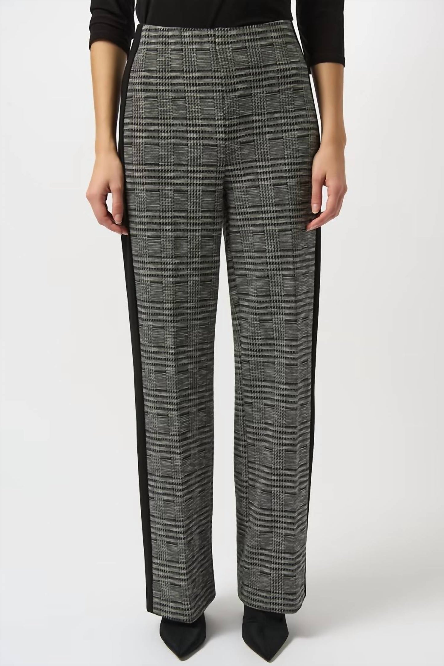 Pantalón de pierna ancha de tiro medio a cuadros color negro y blanco