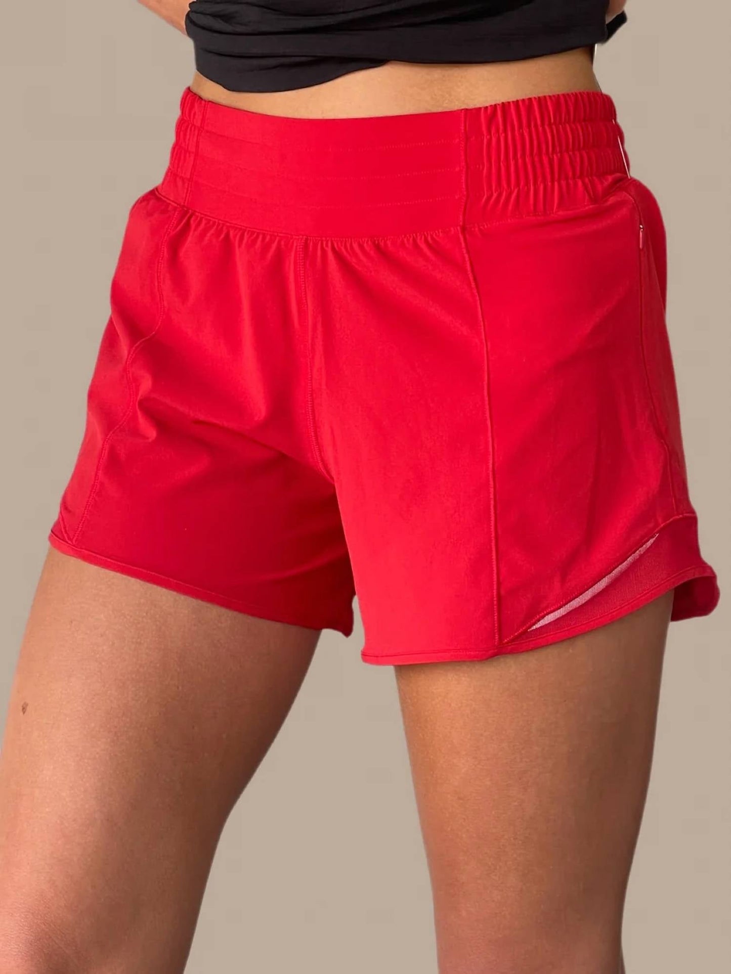 Short de tiro alto color rojo