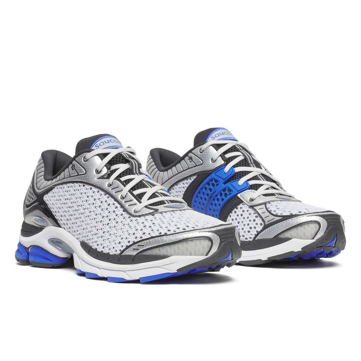 Tenis de hombre color negro y azul y plateado