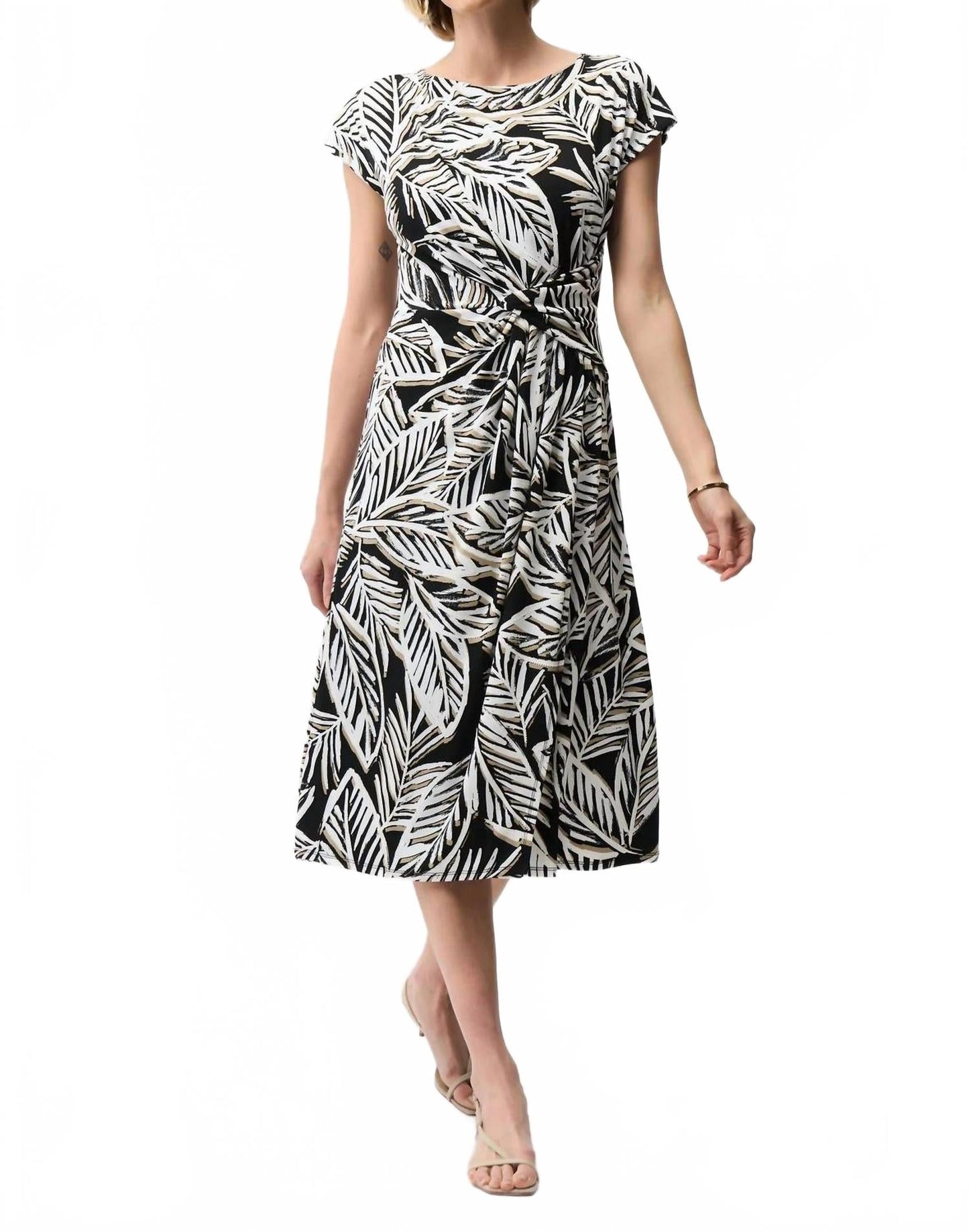 Vestido midi color negro