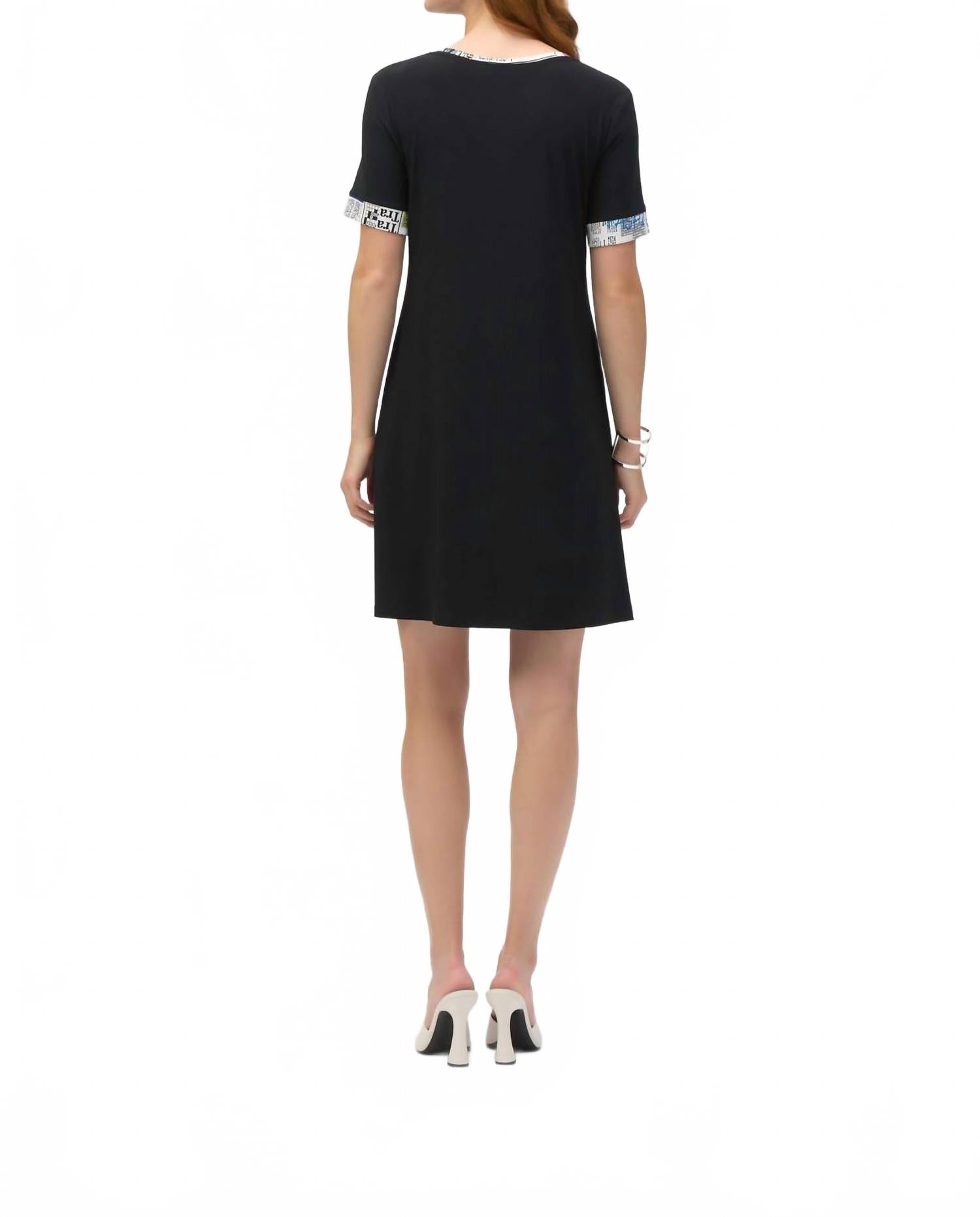 Vestido corto color negro