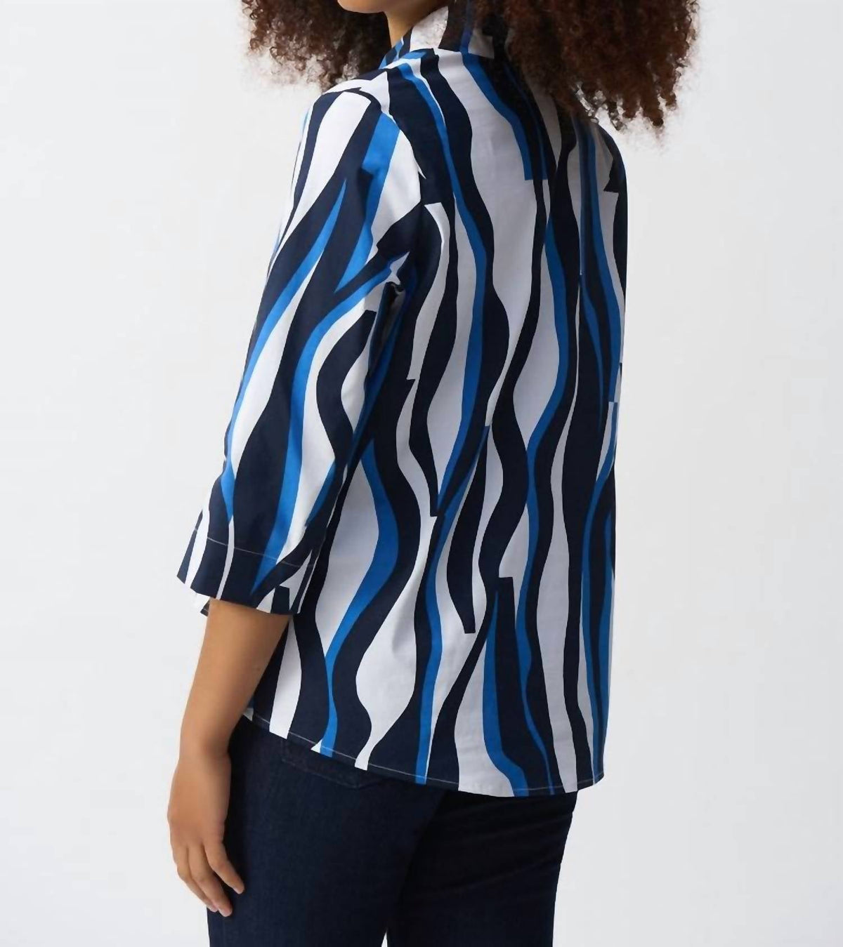 Top color blanco y azul
