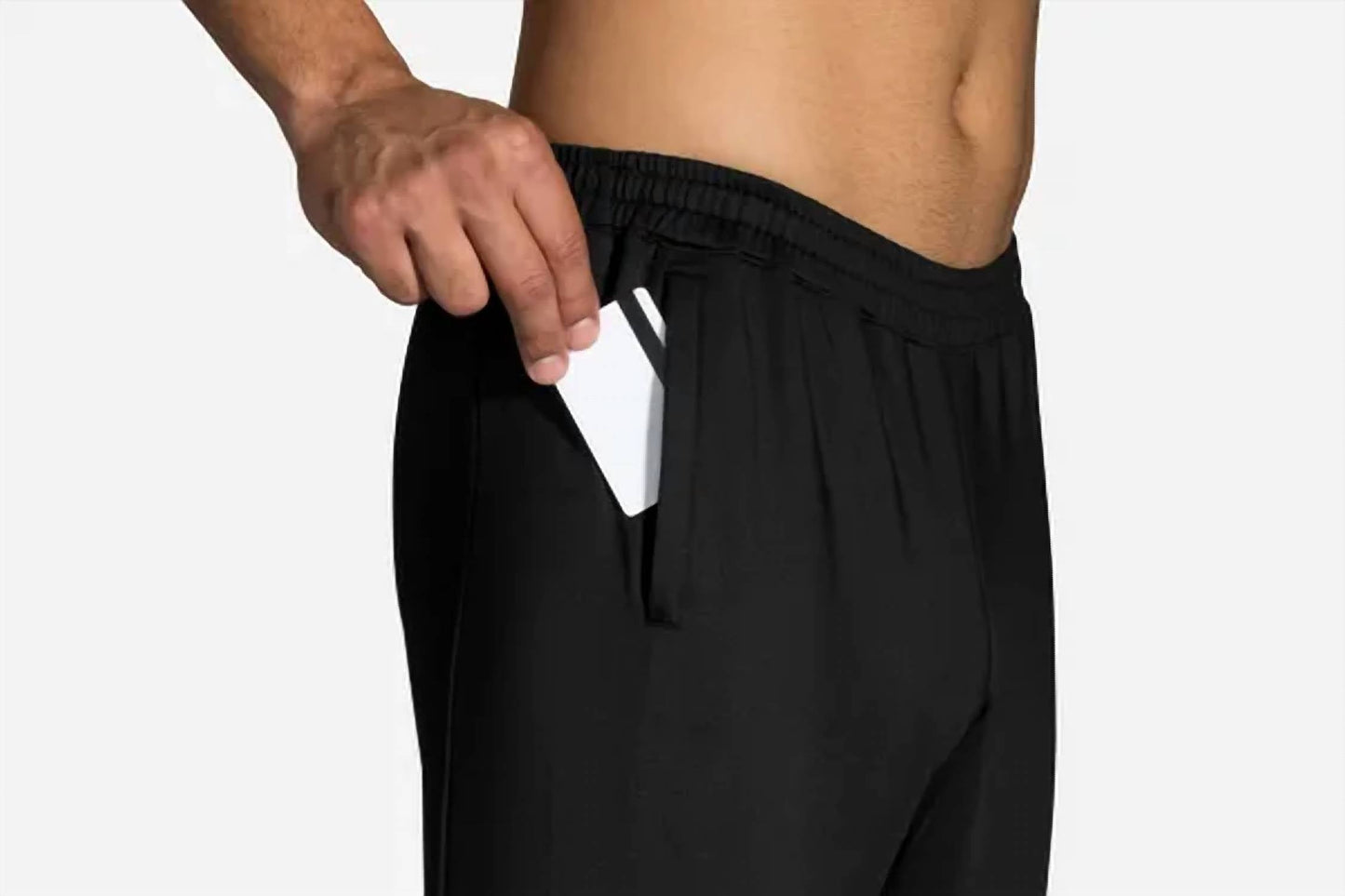 Pantalón deportivo color negro