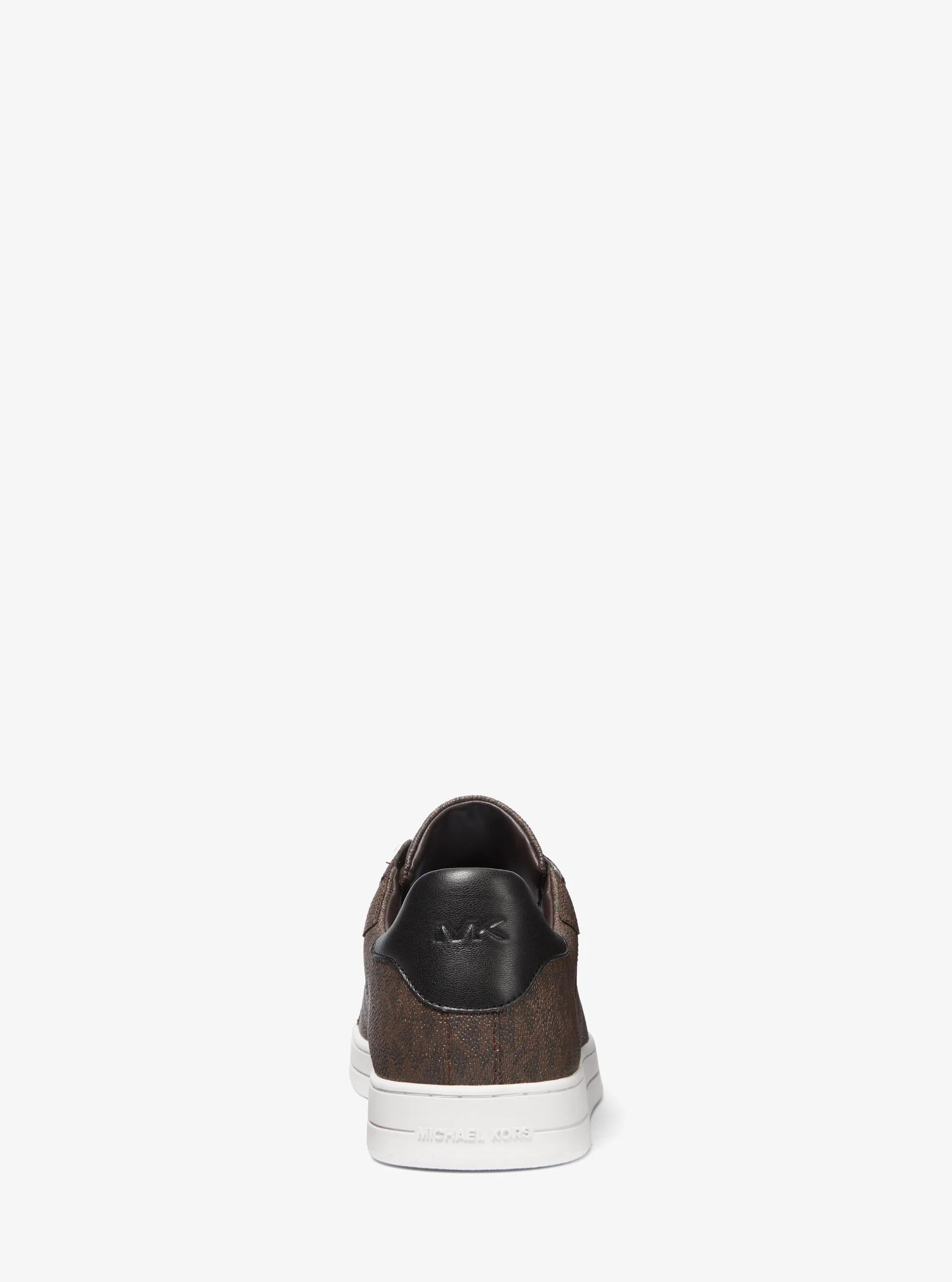 Tenis