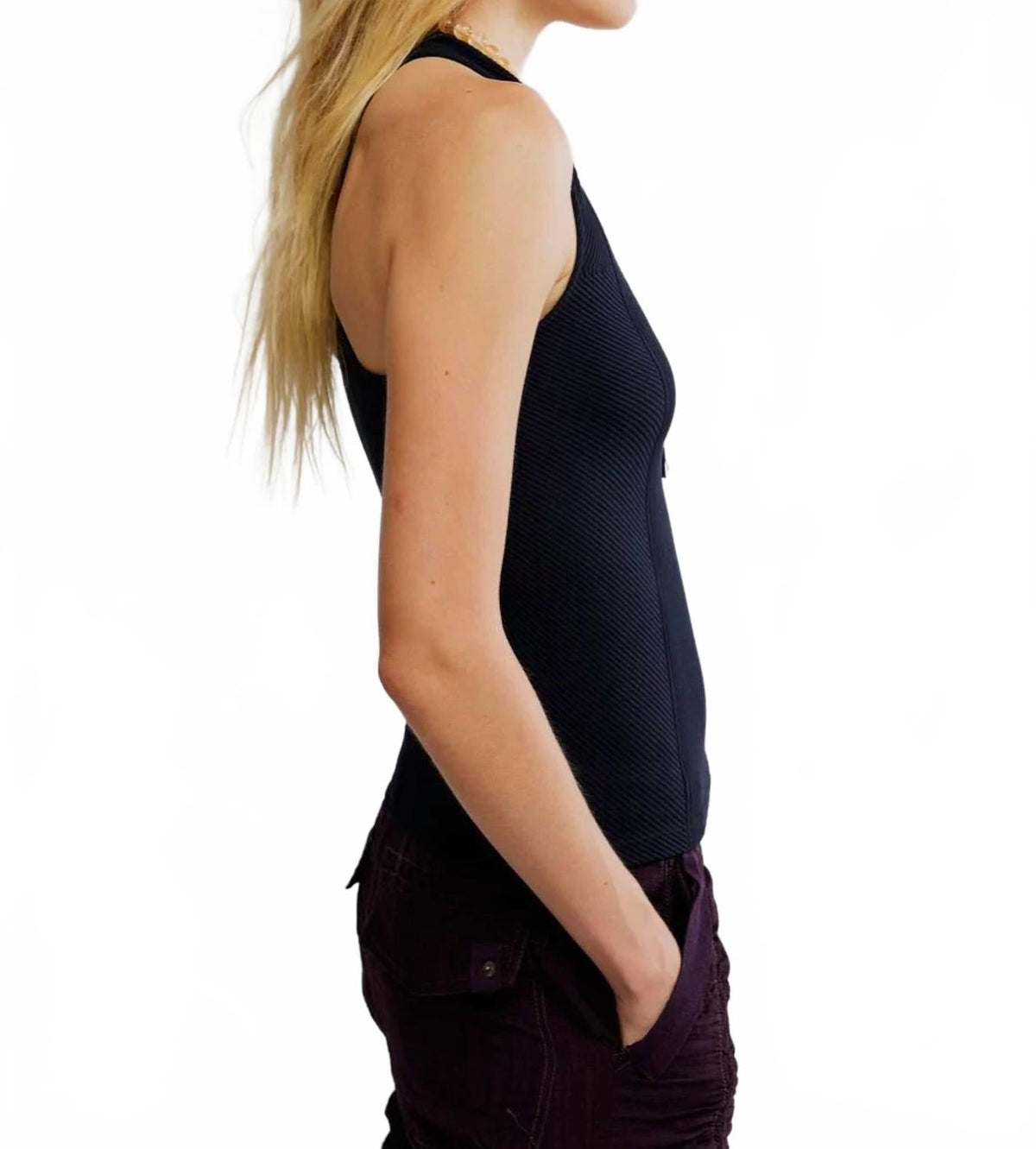 Camiseta sin mangas color negro