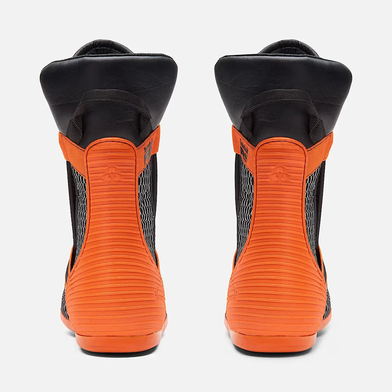 Botas de hombre color naranja